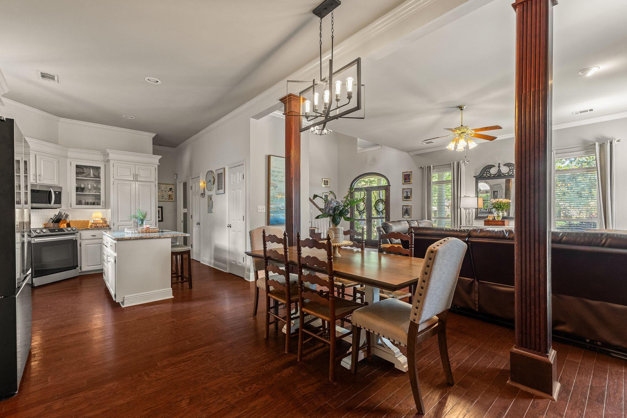 12 Summertree Pl