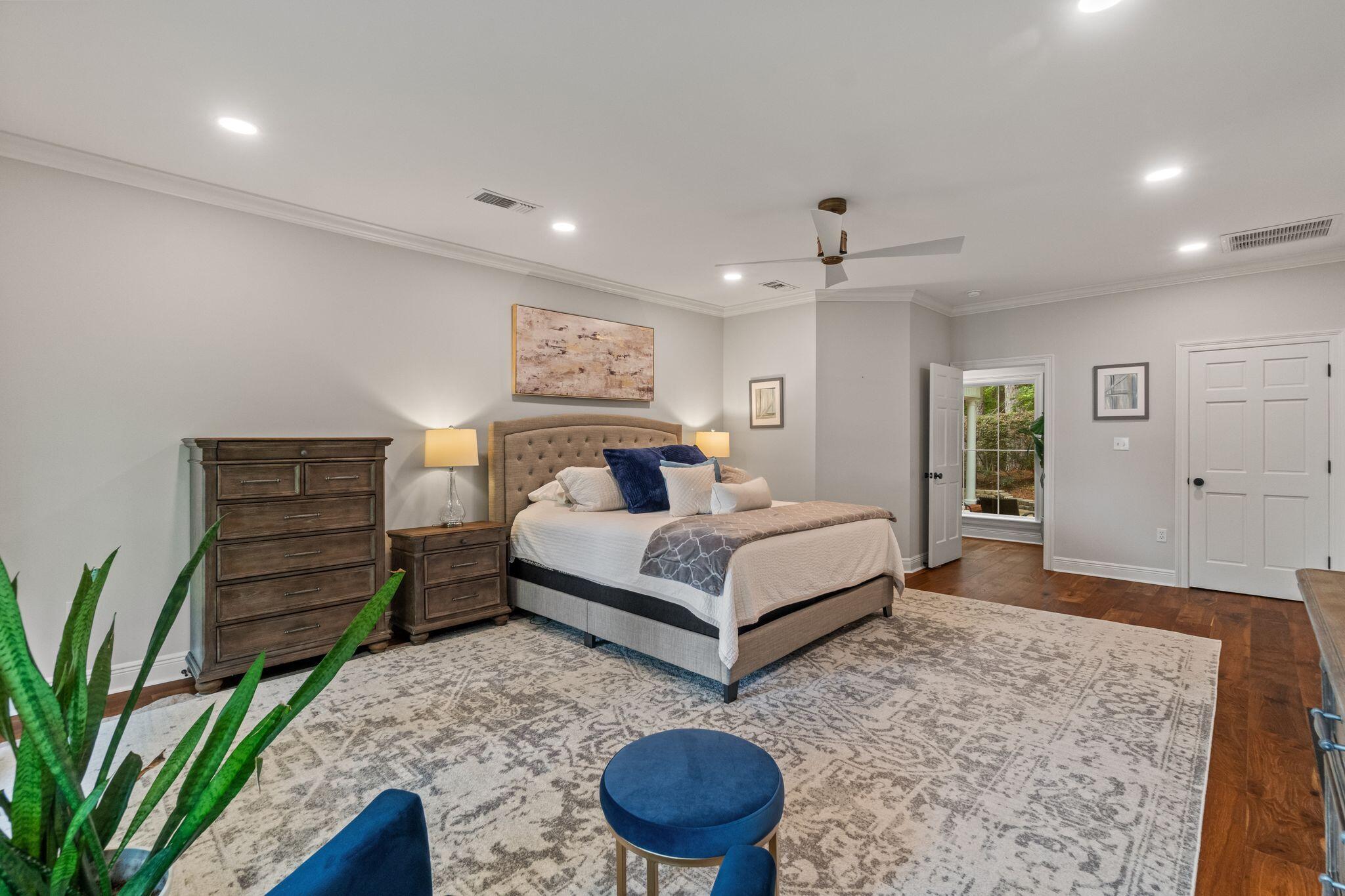 81 Redfern Trail