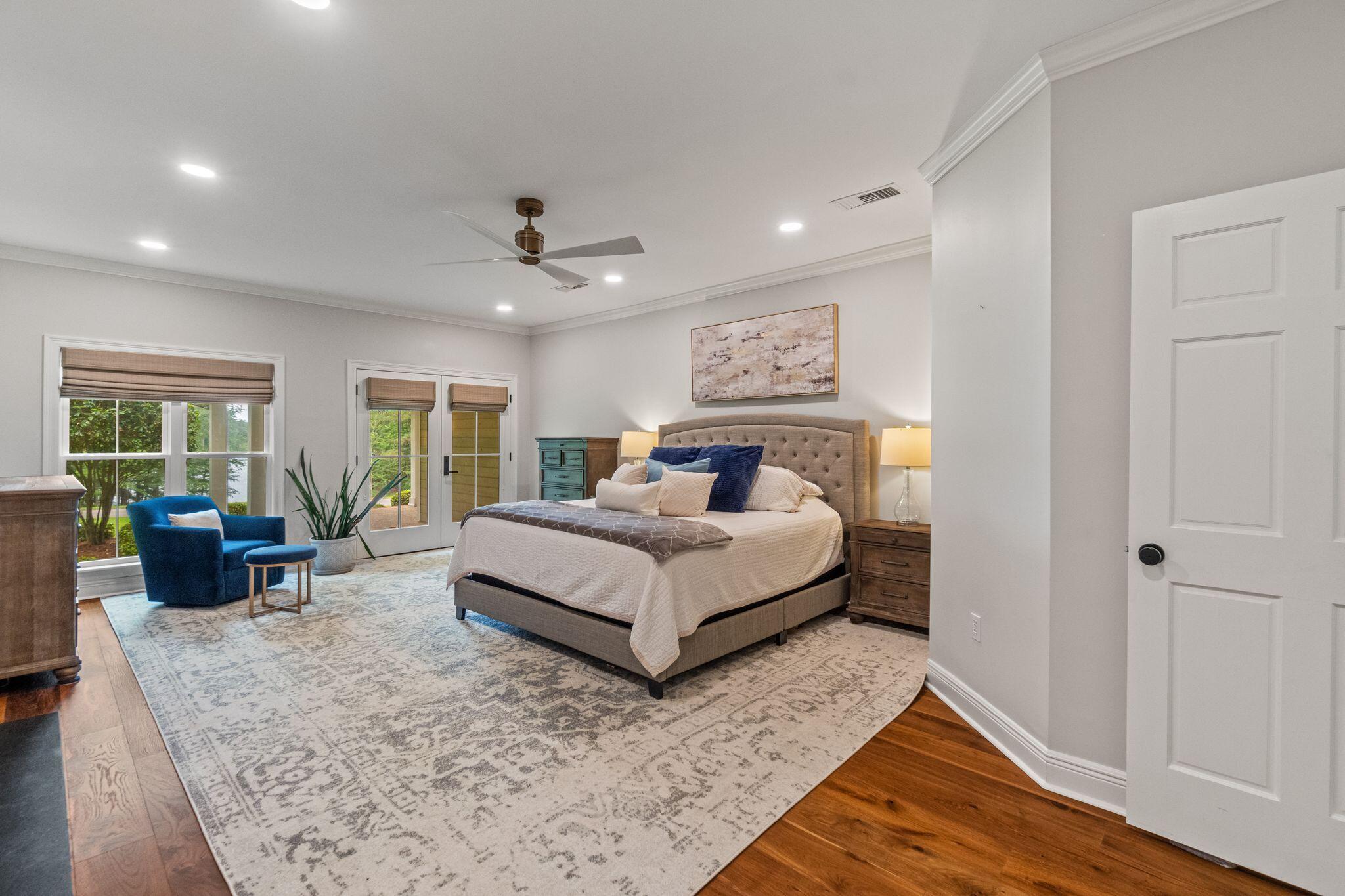 81 Redfern Trail