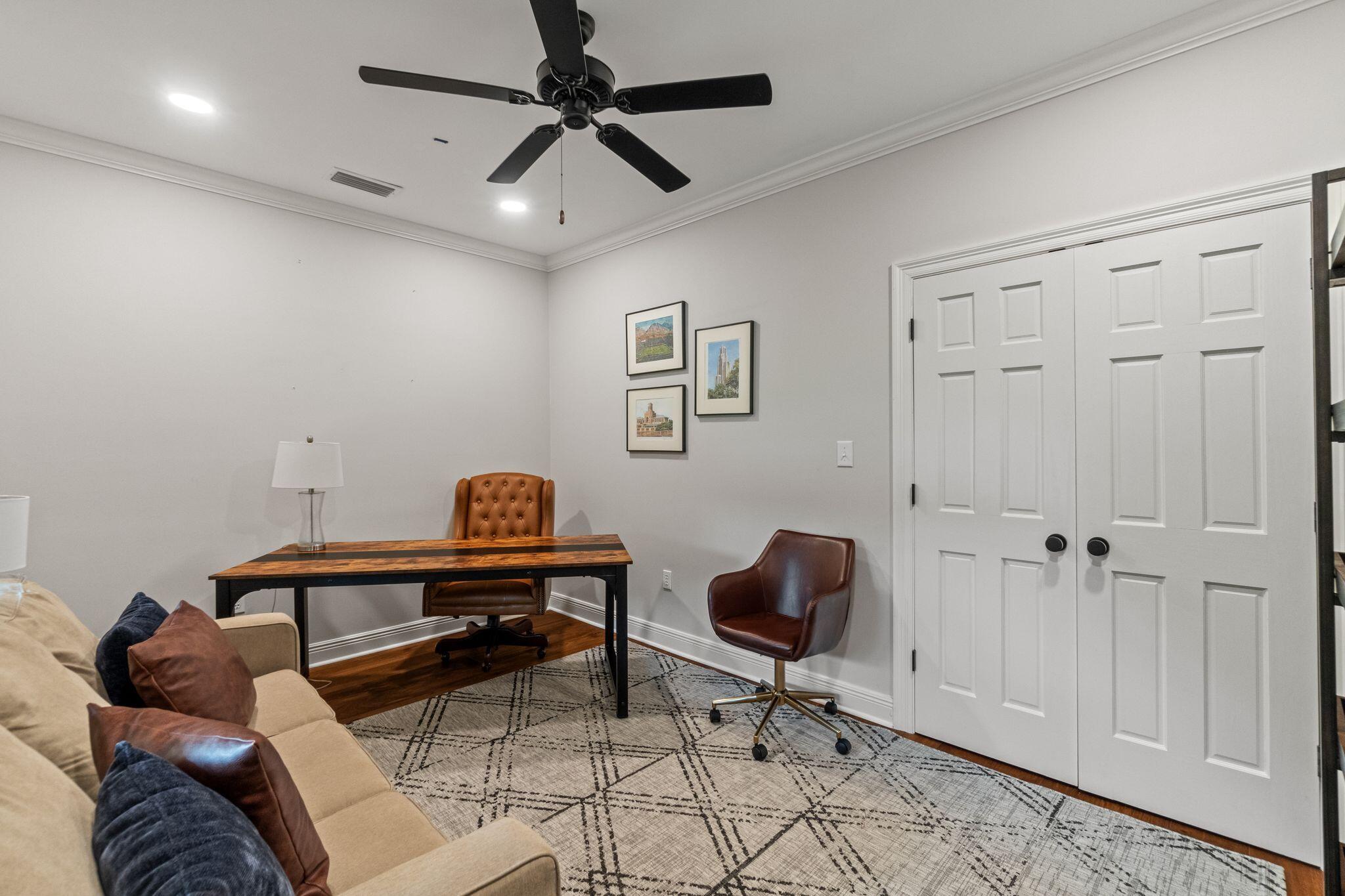81 Redfern Trail