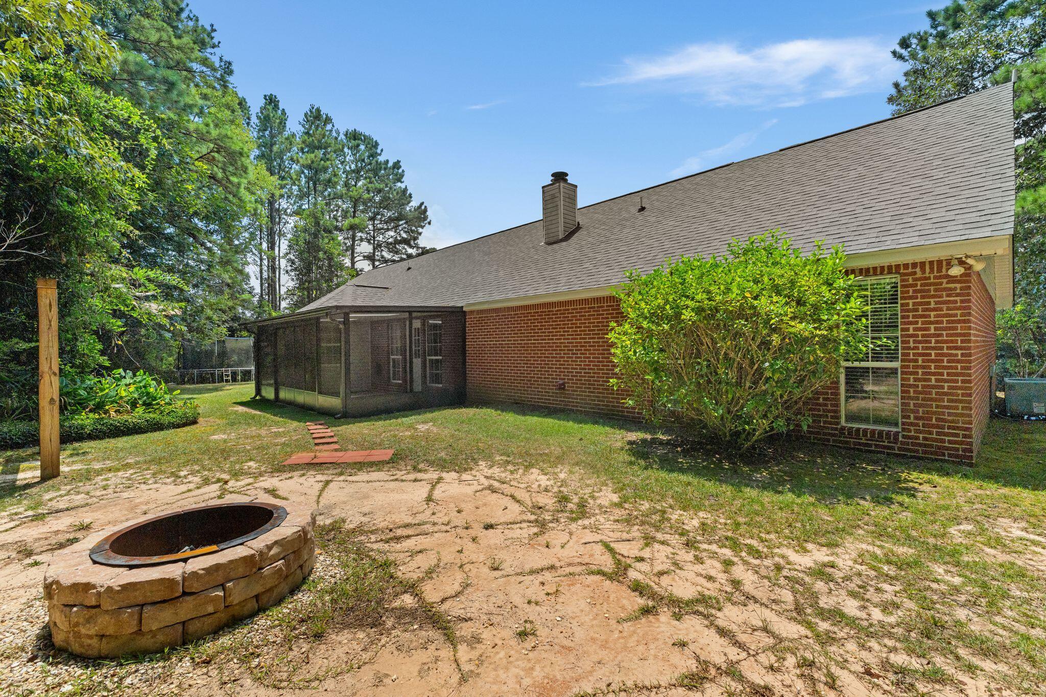 35 Bedford Forrest Ln.