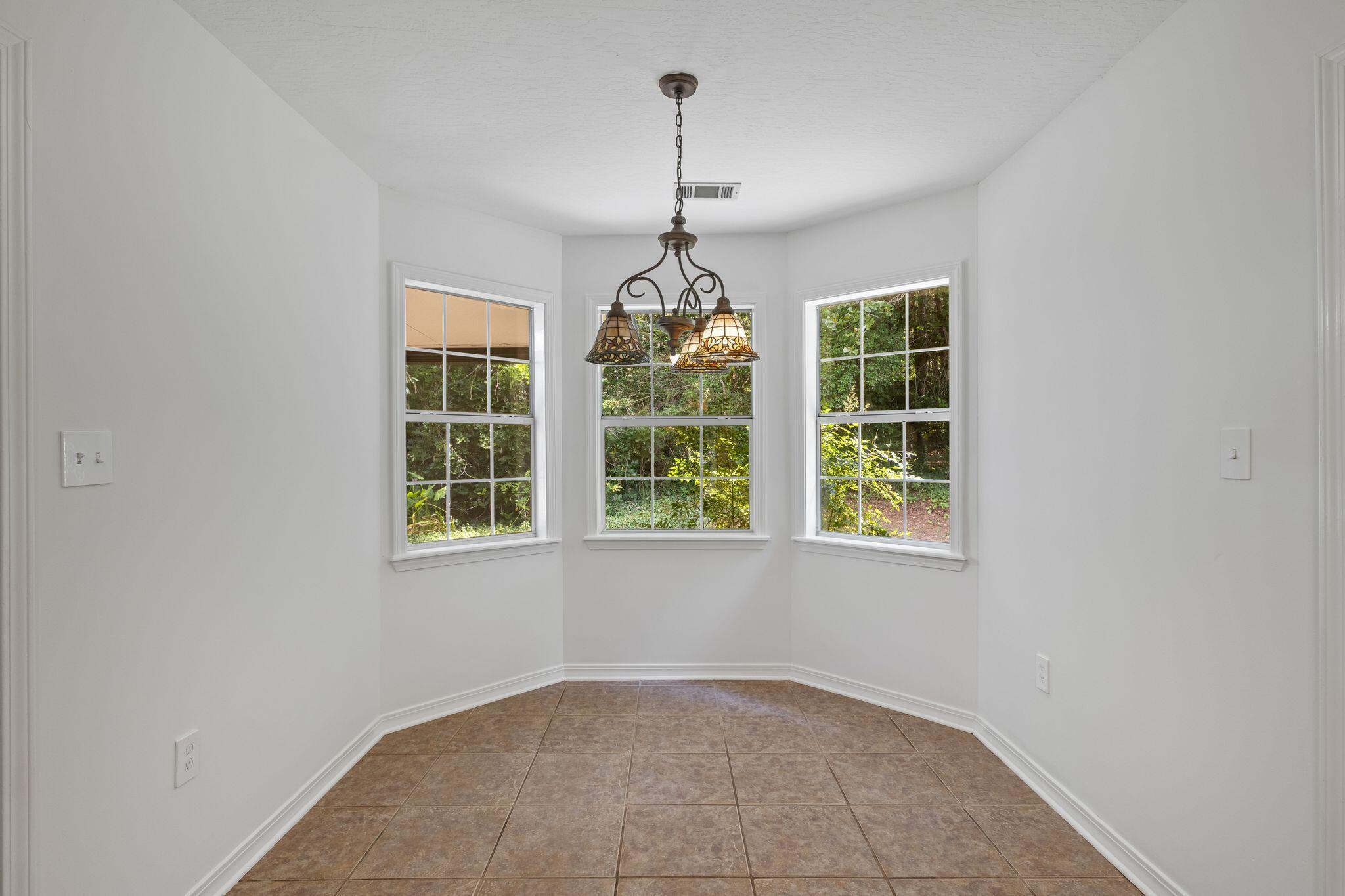 35 Bedford Forrest Ln.