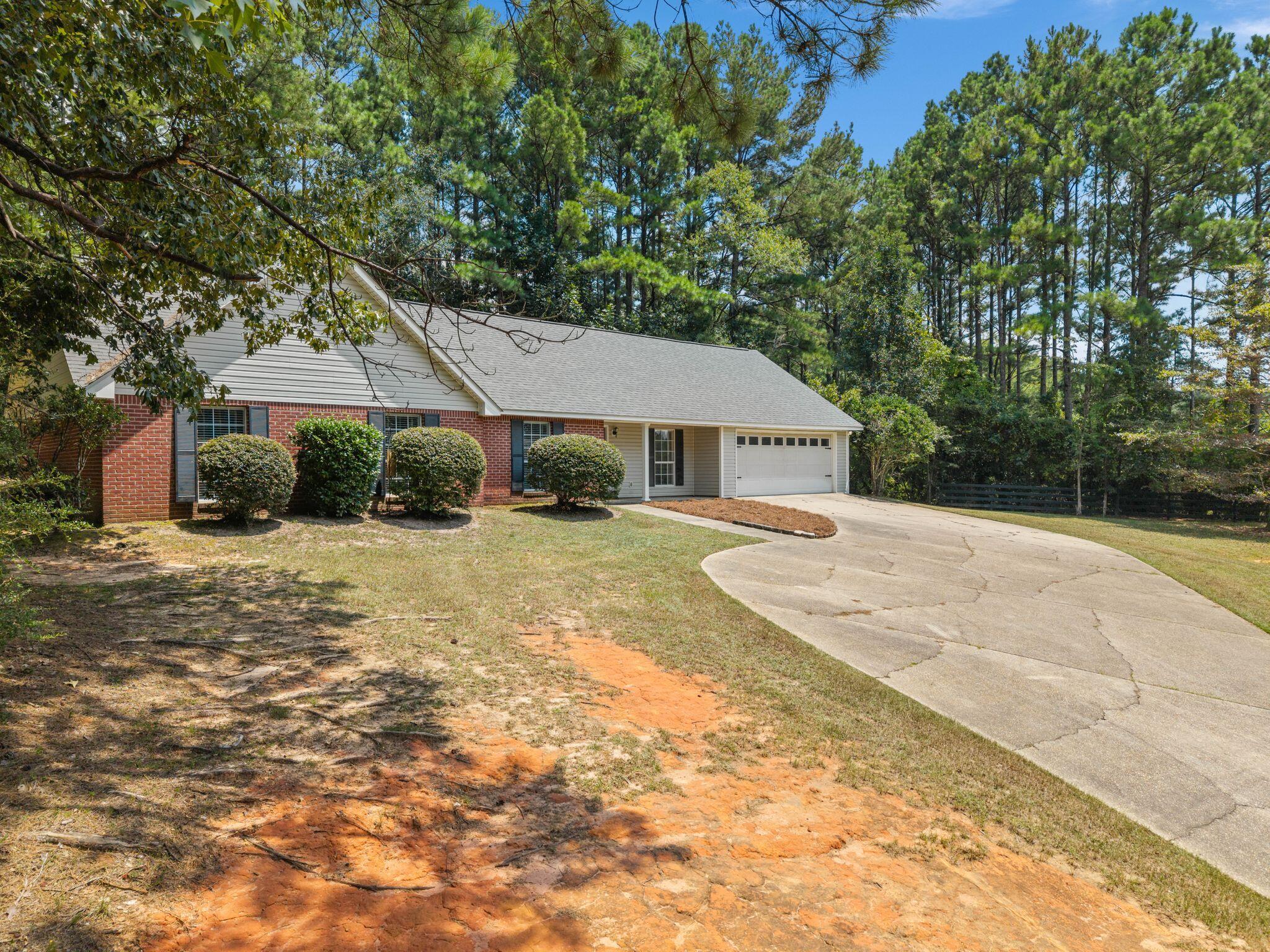 35 Bedford Forrest Ln.