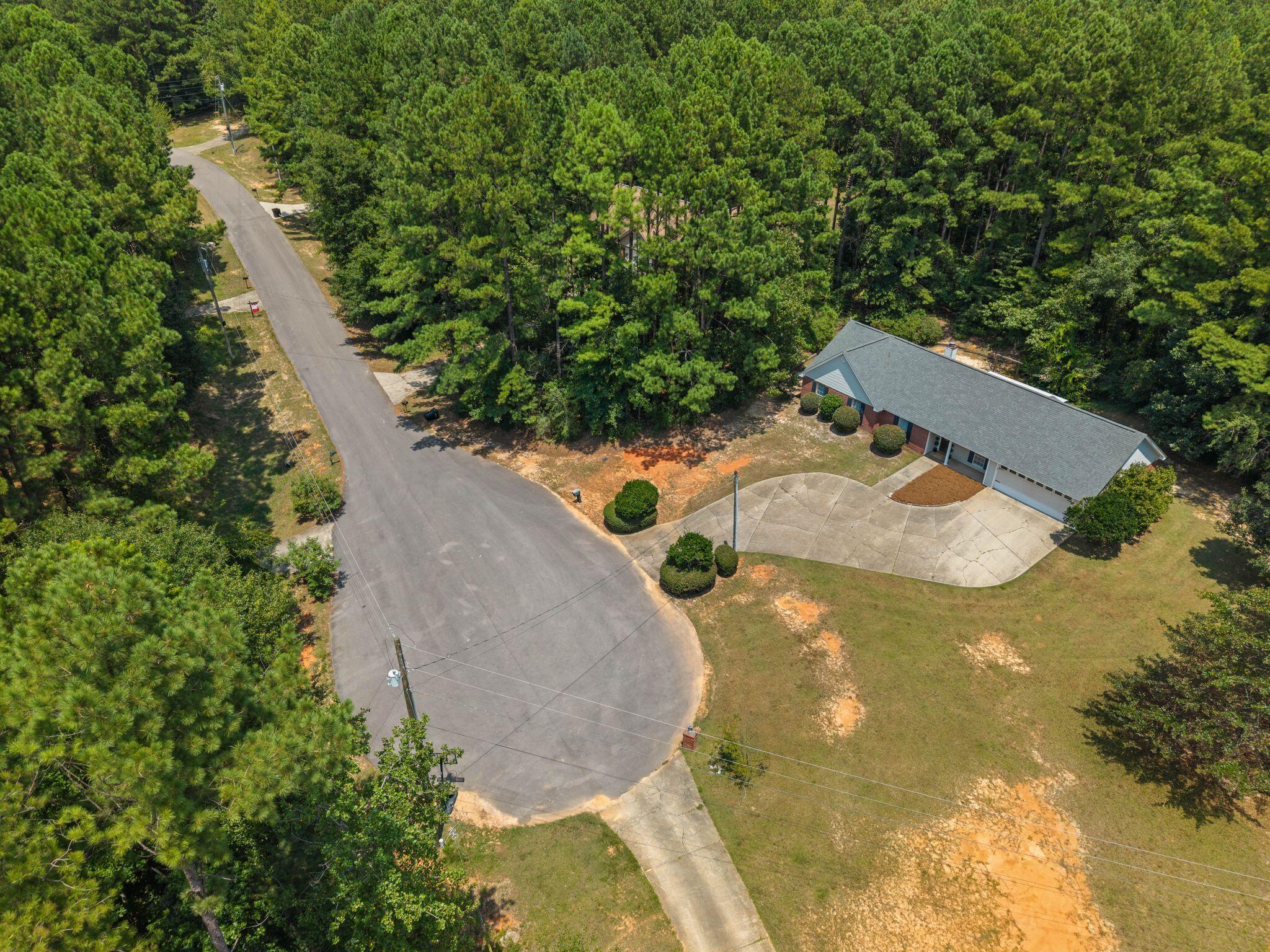 35 Bedford Forrest Ln.