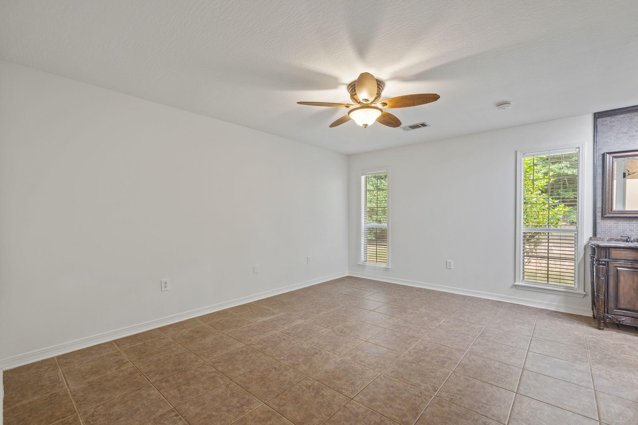 35 Bedford Forrest Ln.