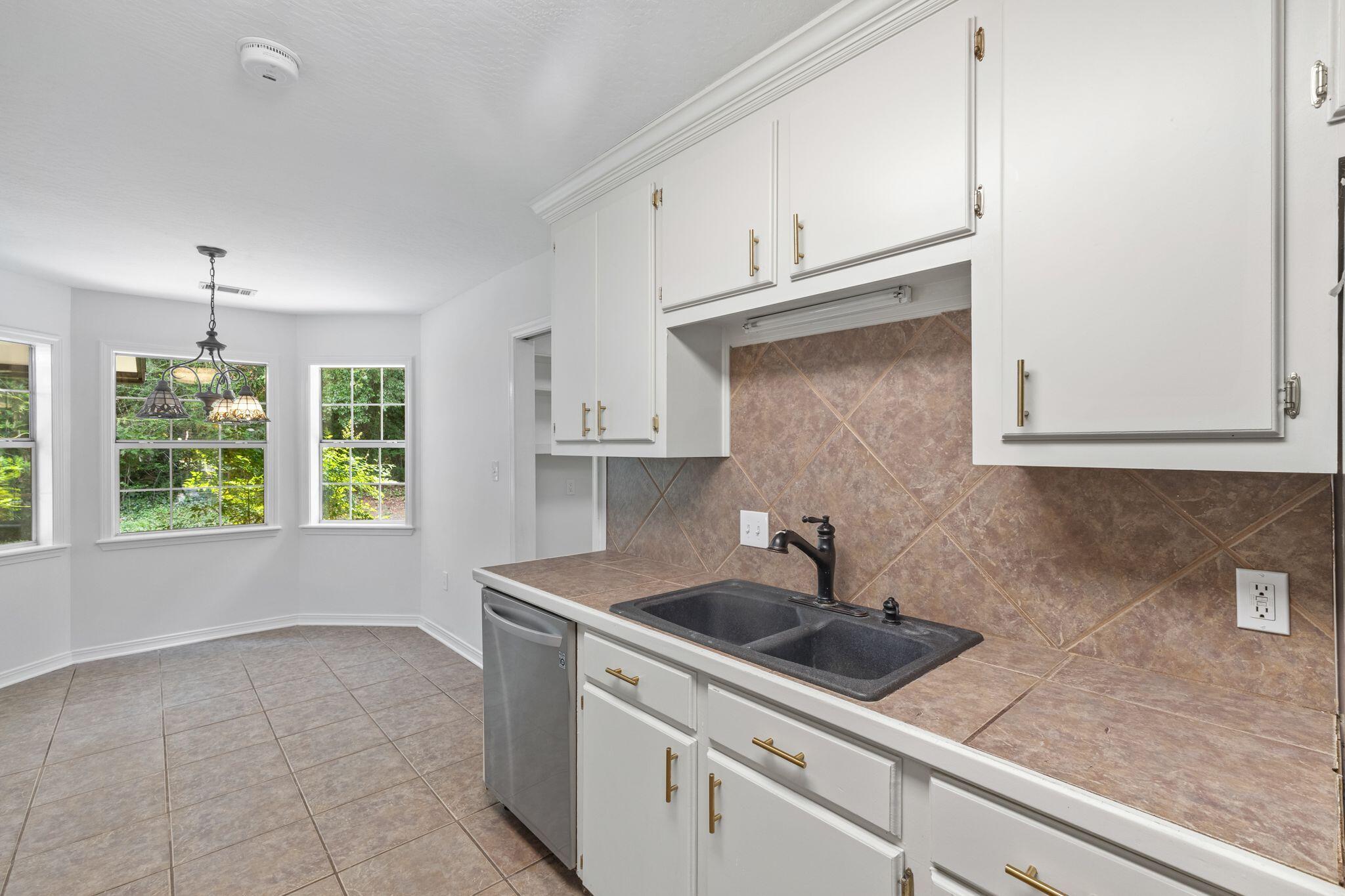 35 Bedford Forrest Ln.