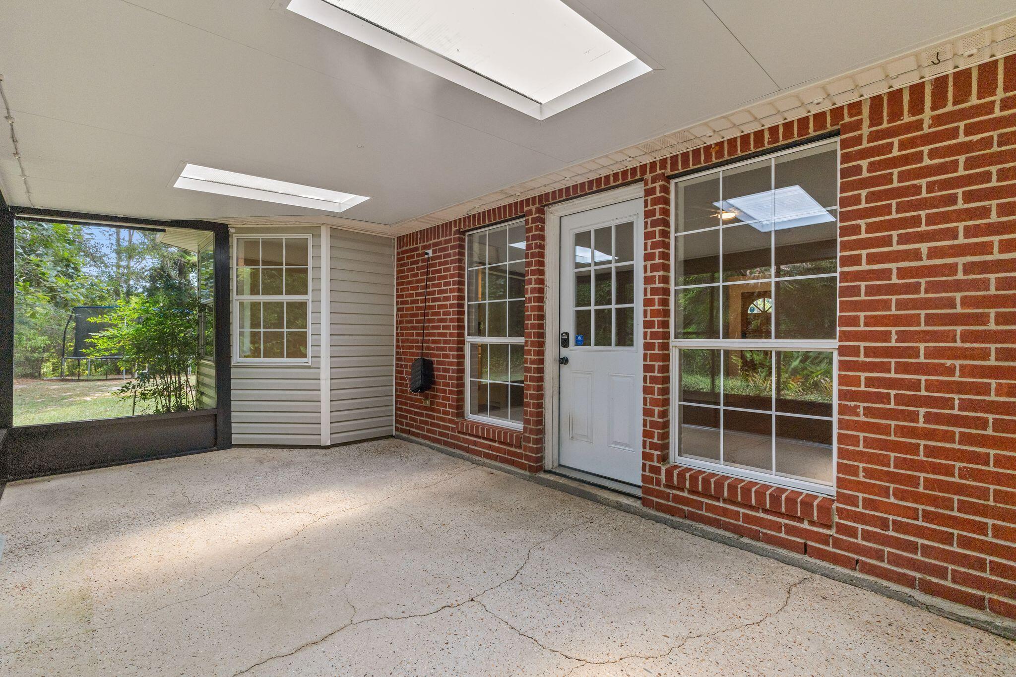 35 Bedford Forrest Ln.