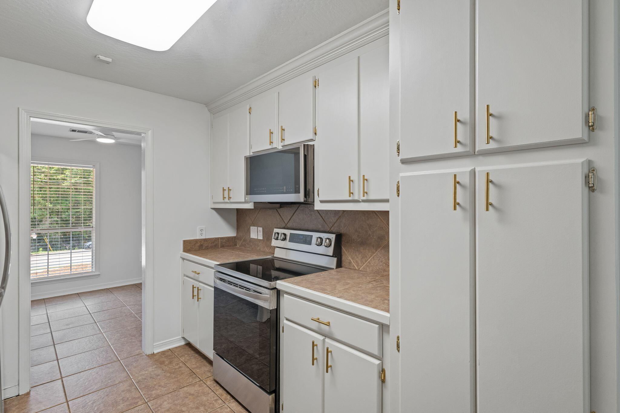 35 Bedford Forrest Ln.