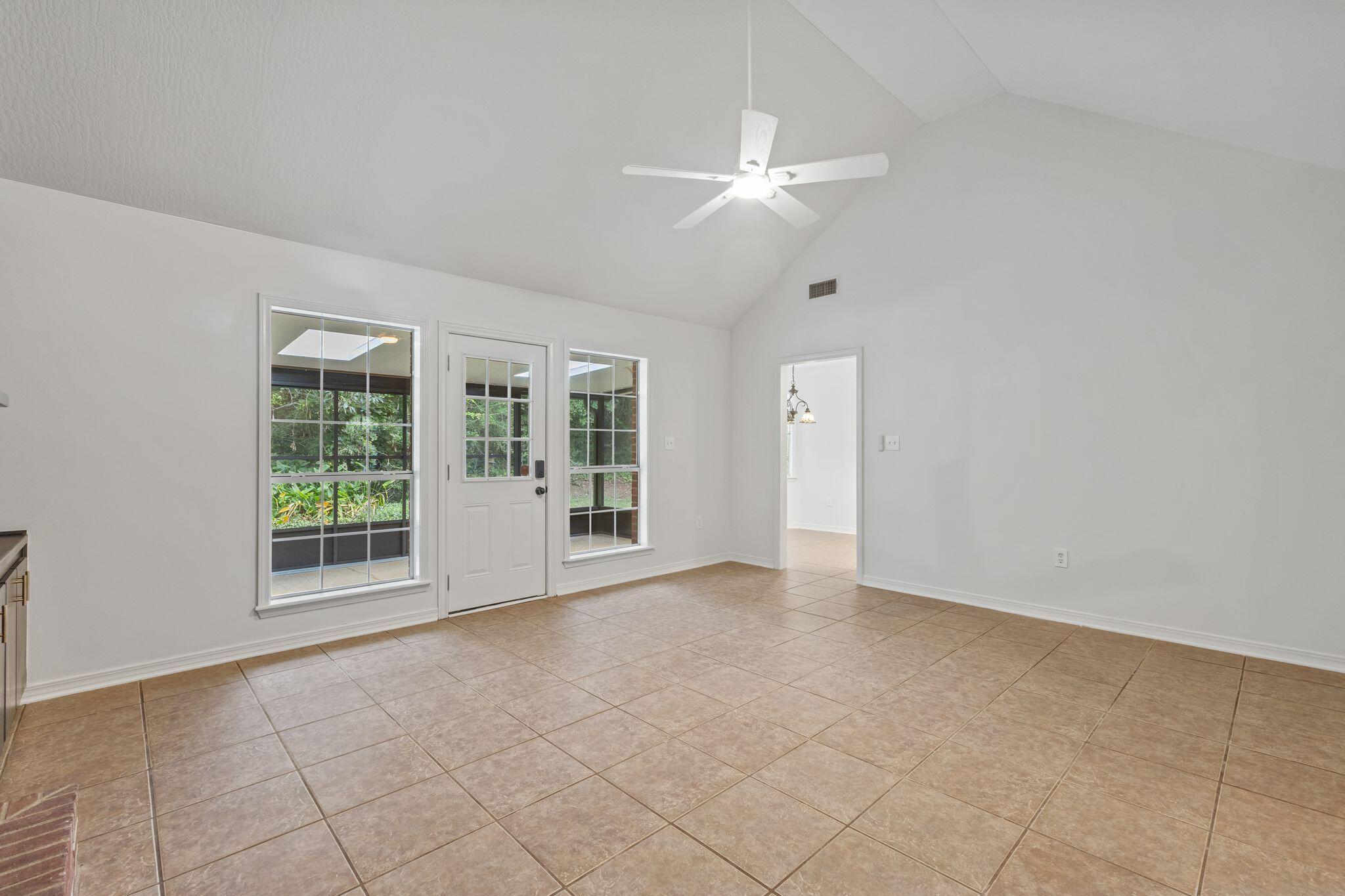 35 Bedford Forrest Ln.