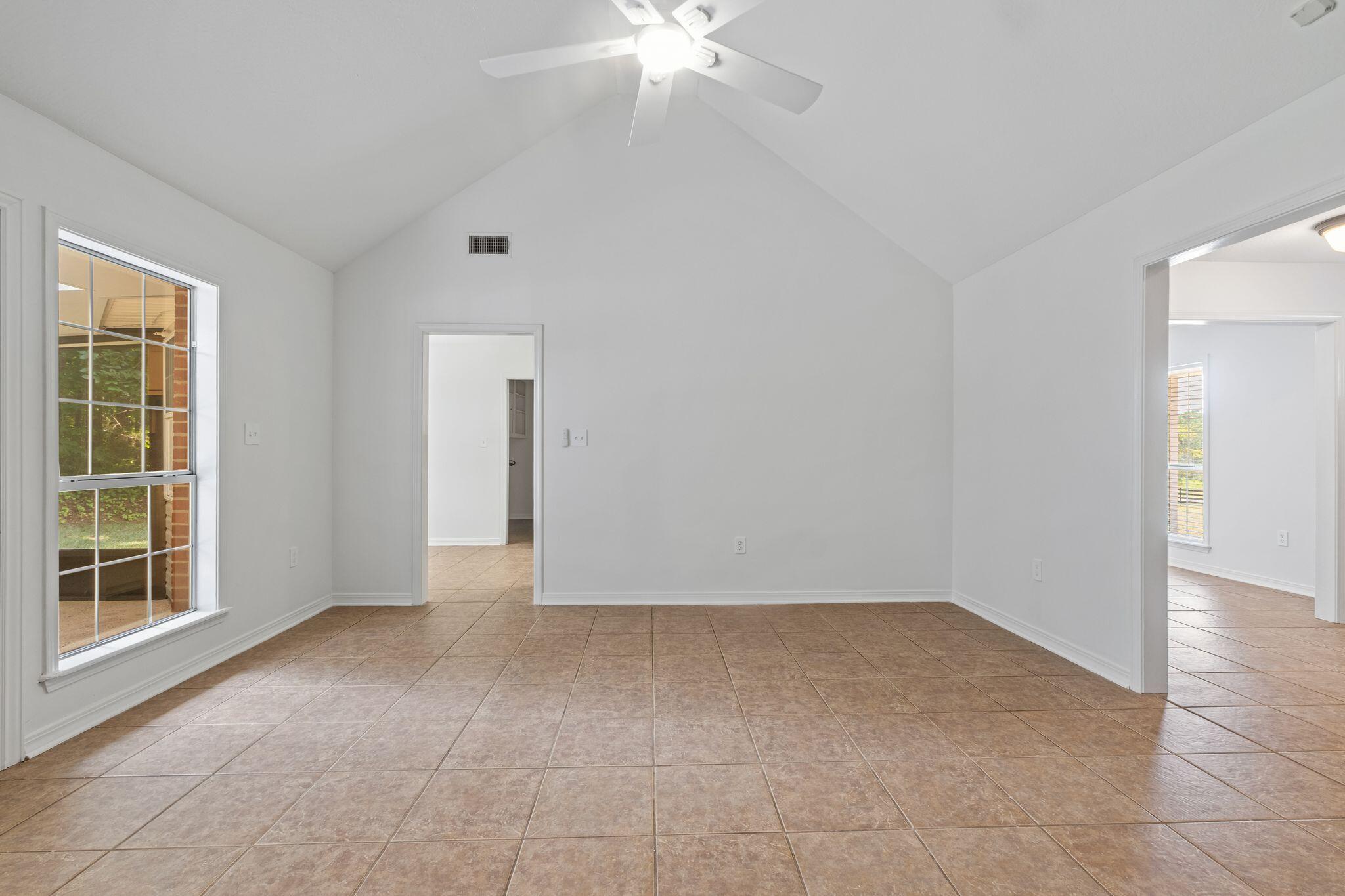 35 Bedford Forrest Ln.