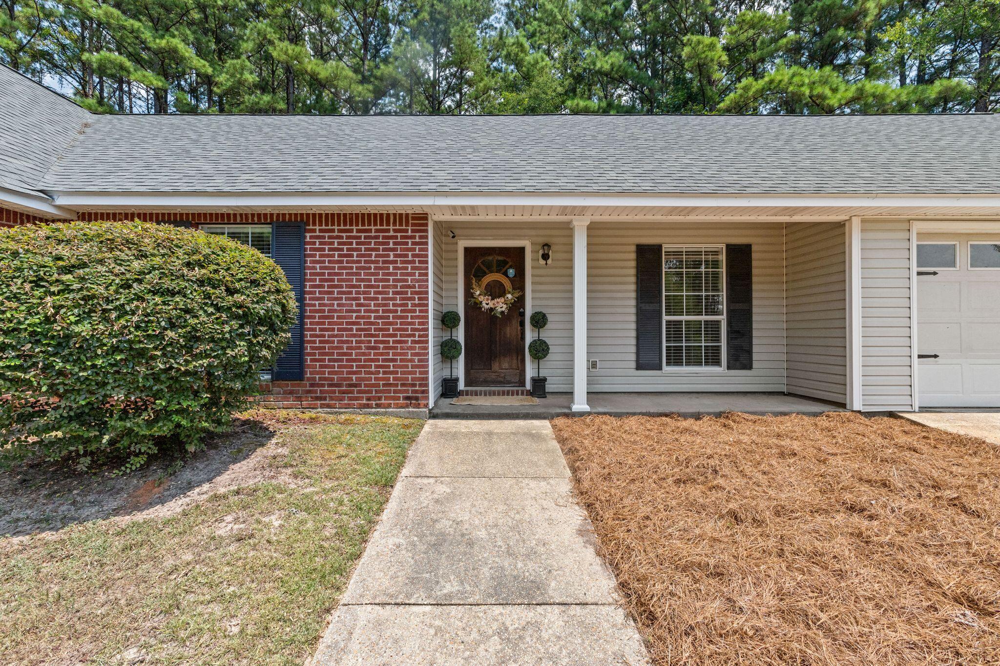 35 Bedford Forrest Ln.
