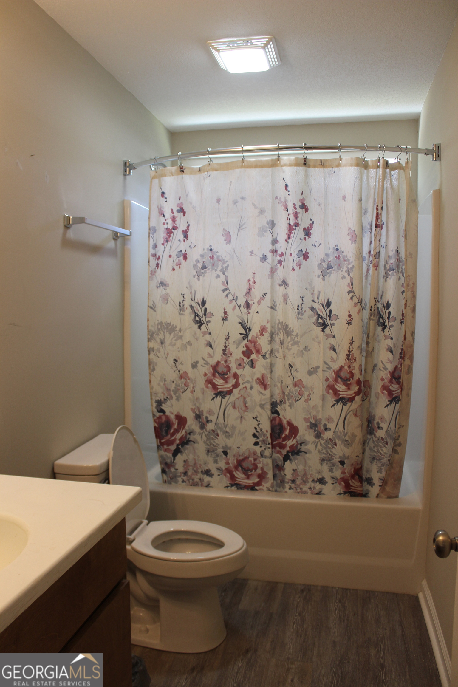 406 Old Brookfield Road E, Tifton