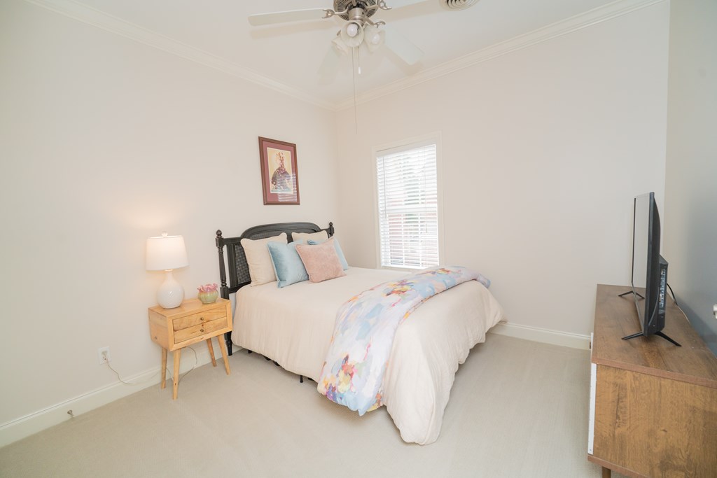 215 Private Road 3049