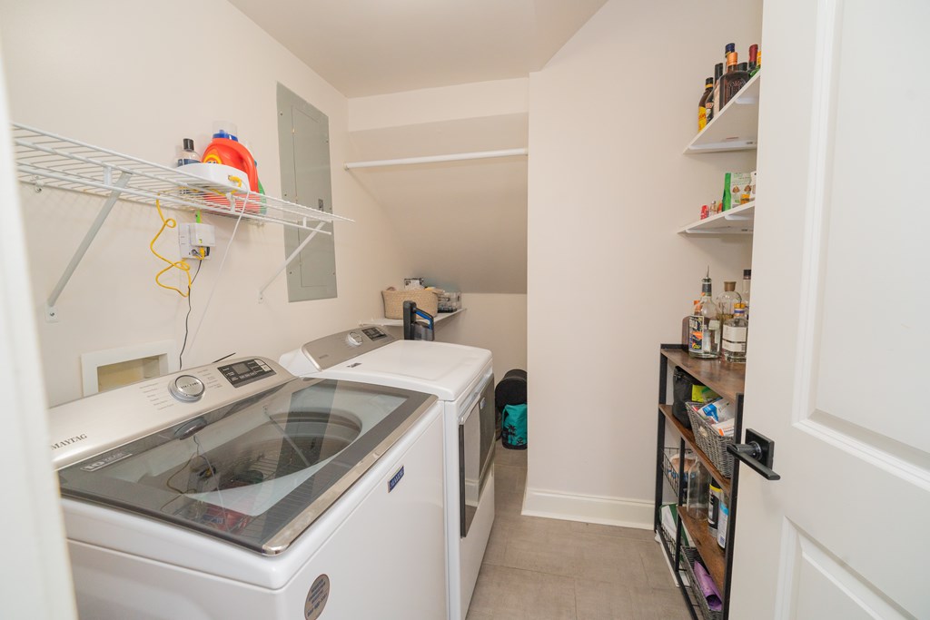 215 Private Road 3049