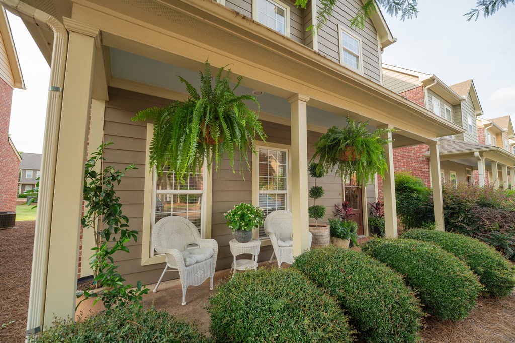 215 Private Road 3049