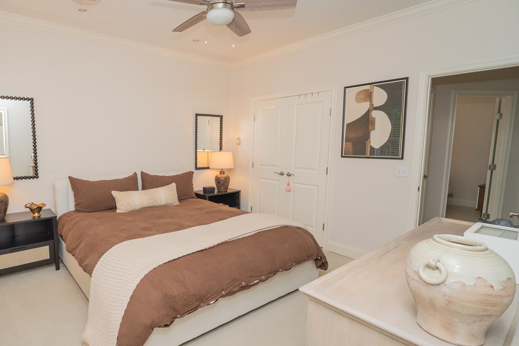 215 Private Road 3049