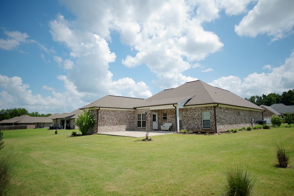 2050 Pebble Creek Loop