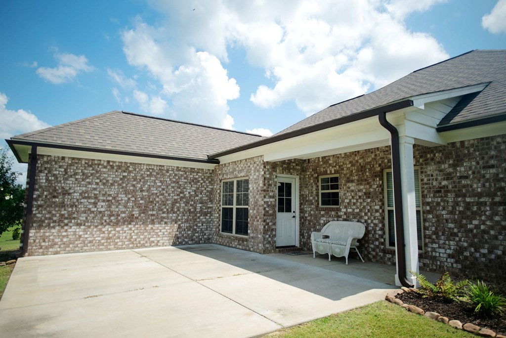 2050 Pebble Creek Loop