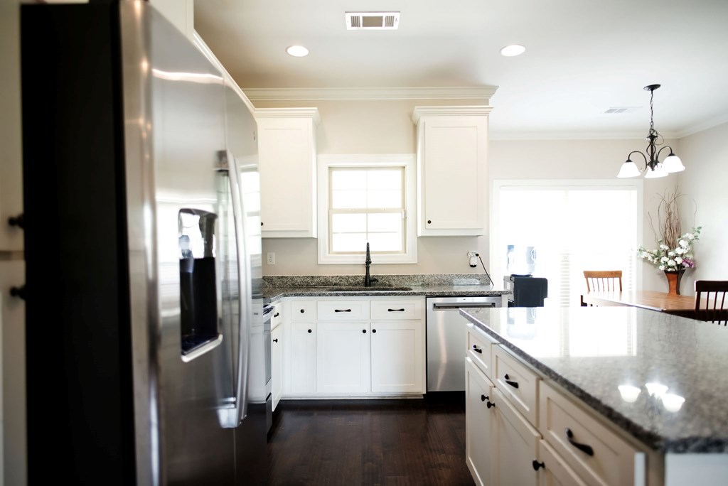 2050 Pebble Creek Loop