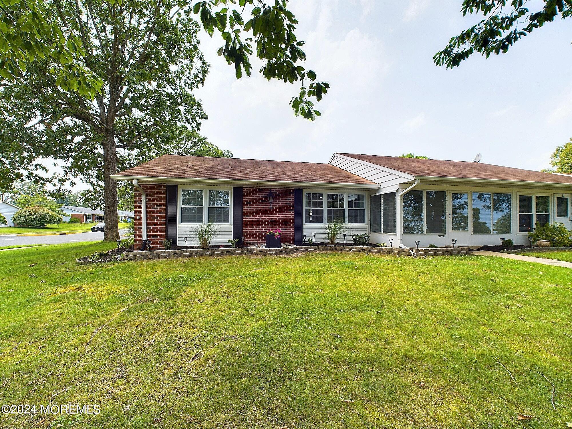 830A Dumbarton Drive