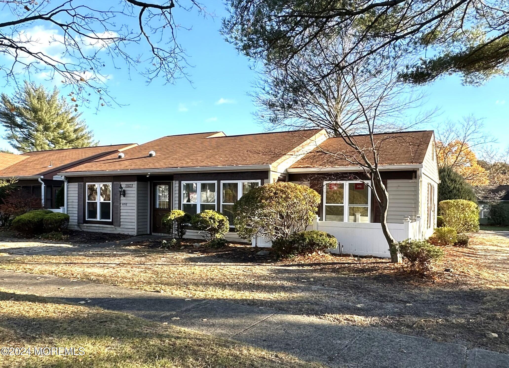 609B Devonshire Lane