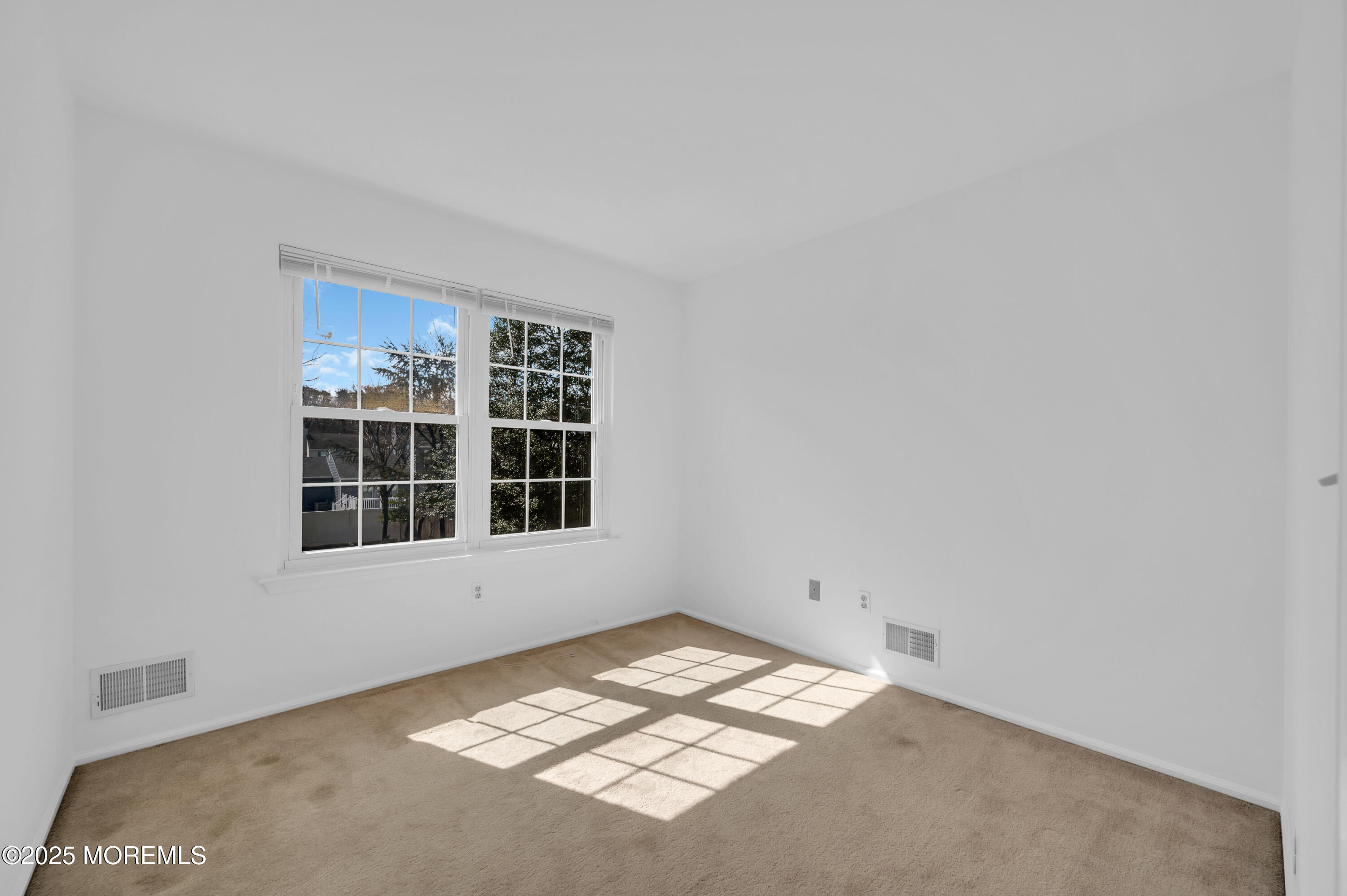 1291 Beauchamps Place