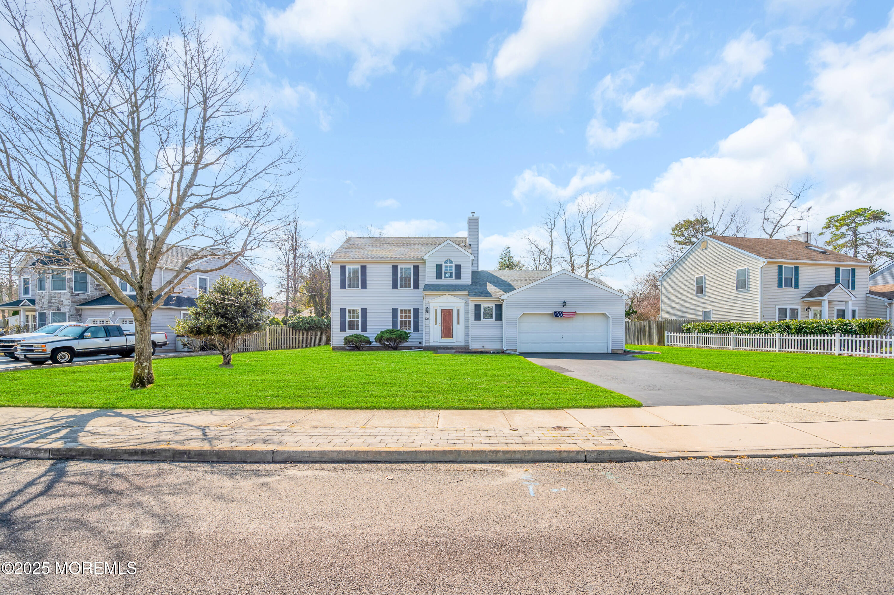 1291 Beauchamps Place