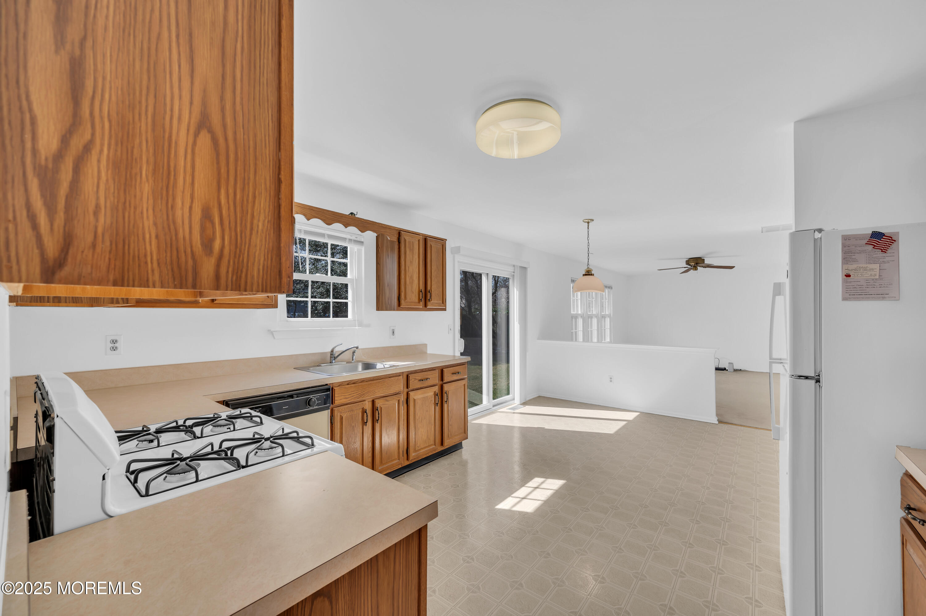 1291 Beauchamps Place