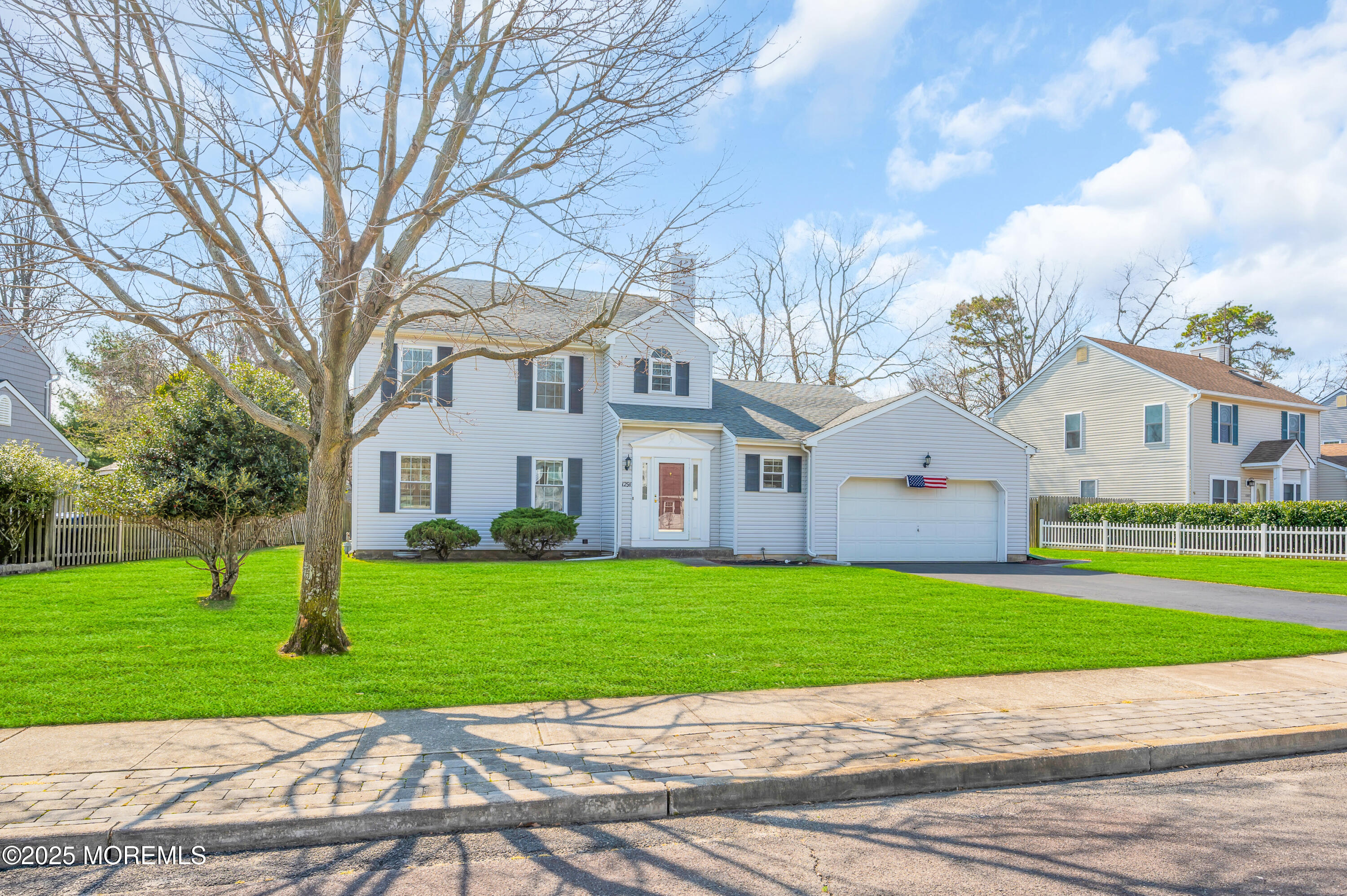 1291 Beauchamps Place