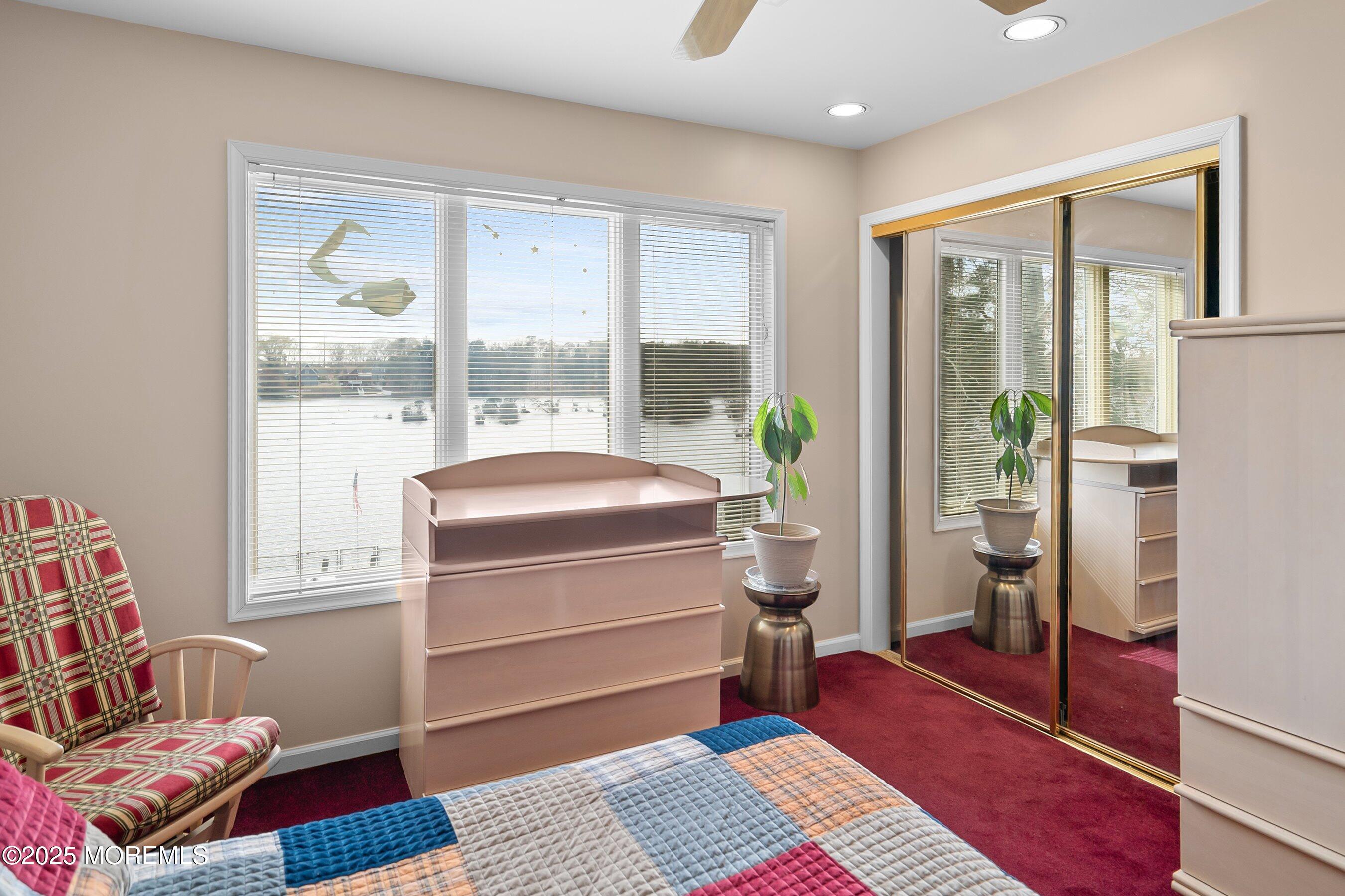 115 N Lakeshore Drive