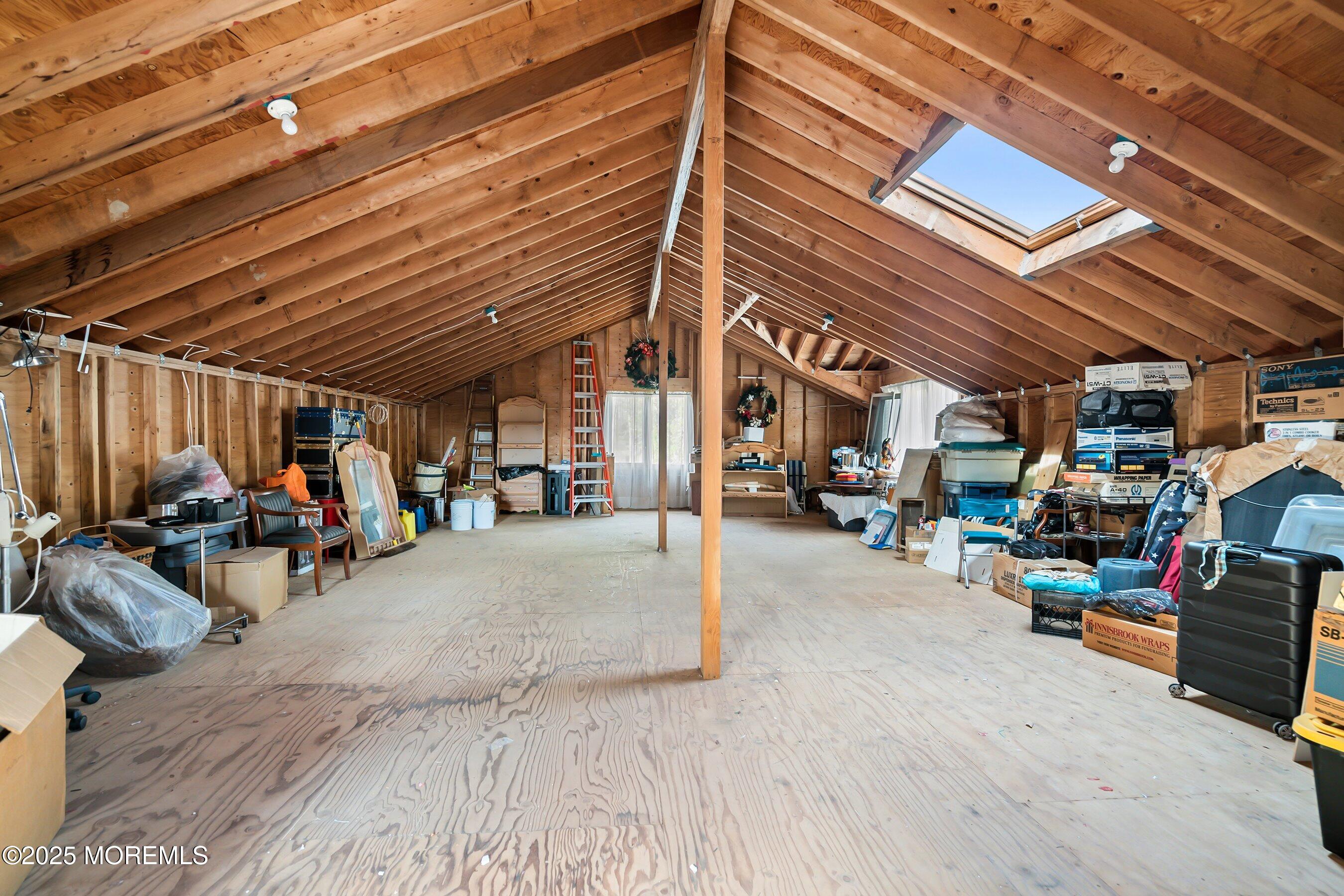 115 N Lakeshore Drive