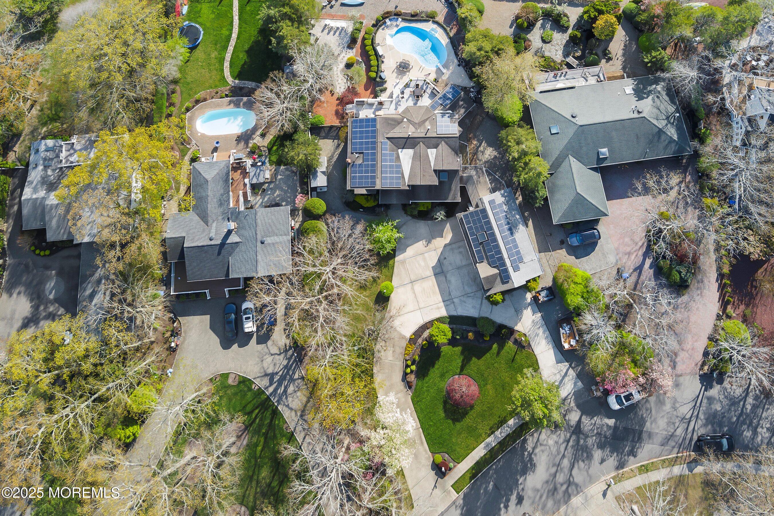 115 N Lakeshore Drive