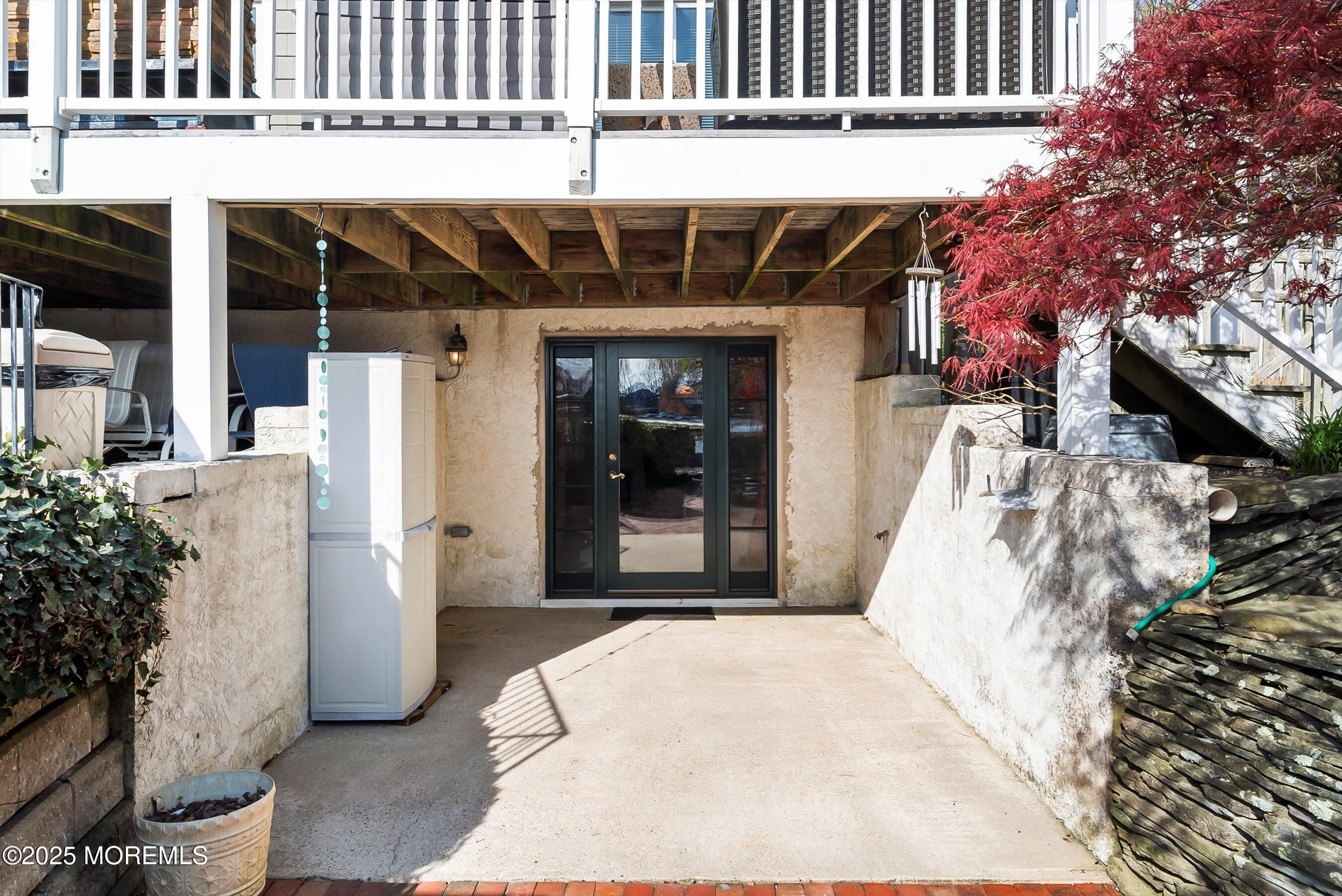 115 N Lakeshore Drive