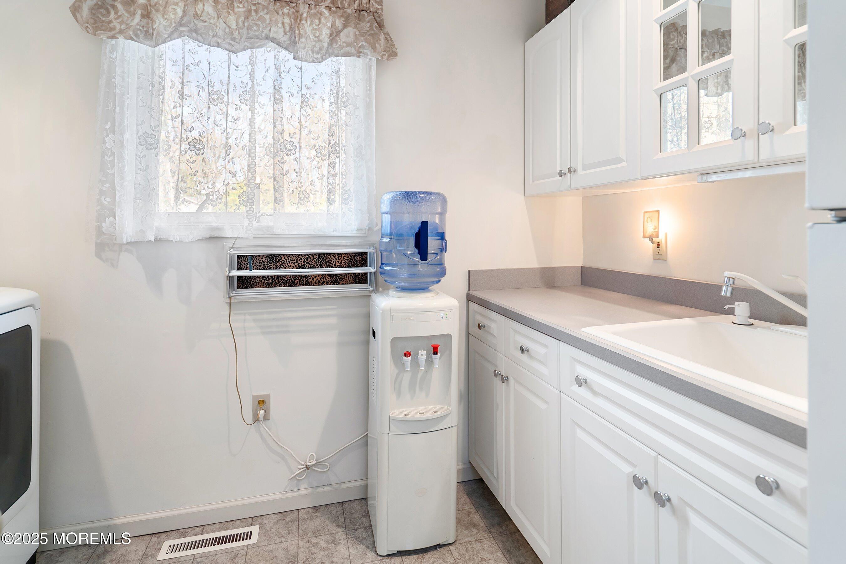 115 N Lakeshore Drive