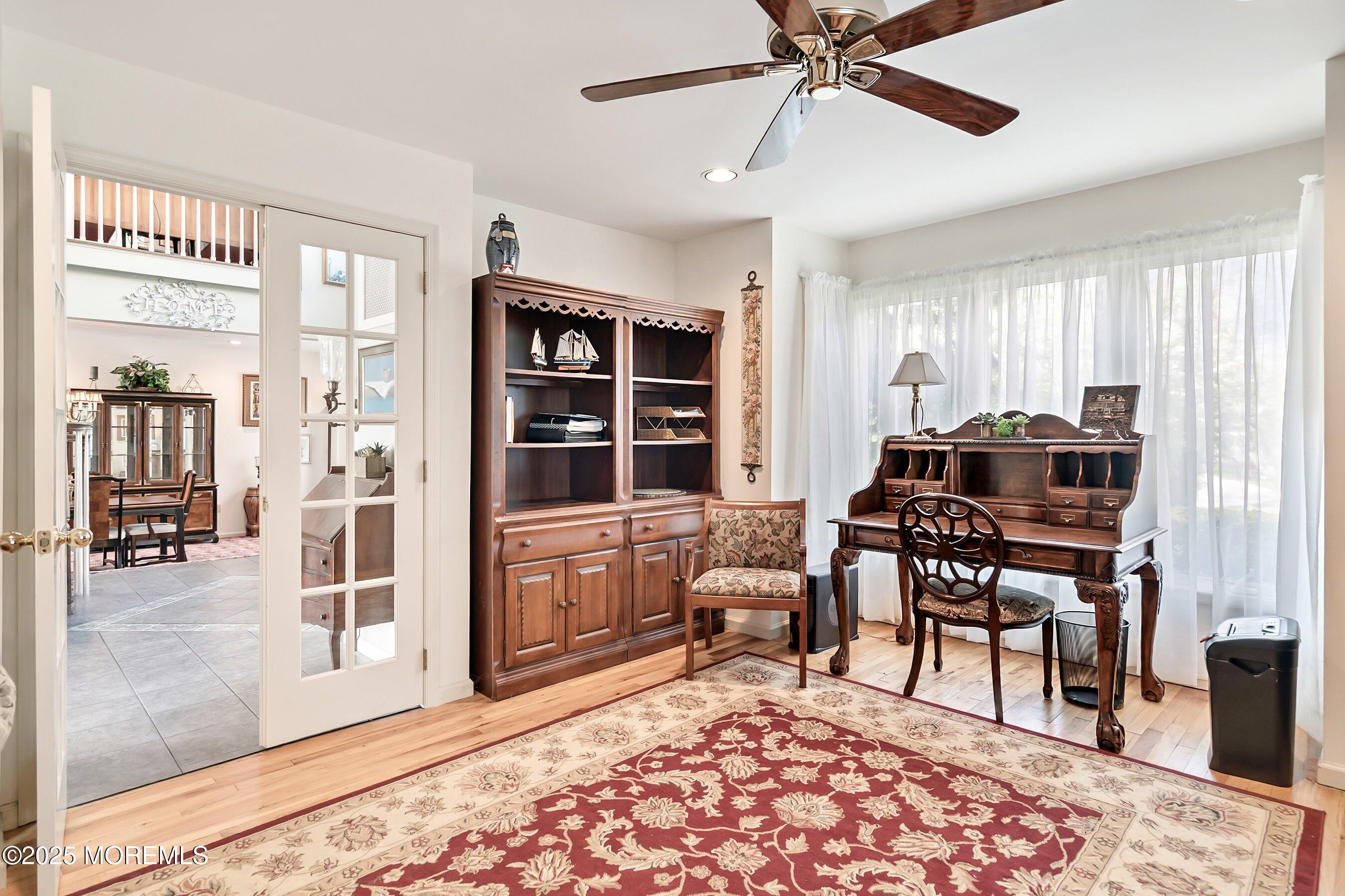 115 N Lakeshore Drive