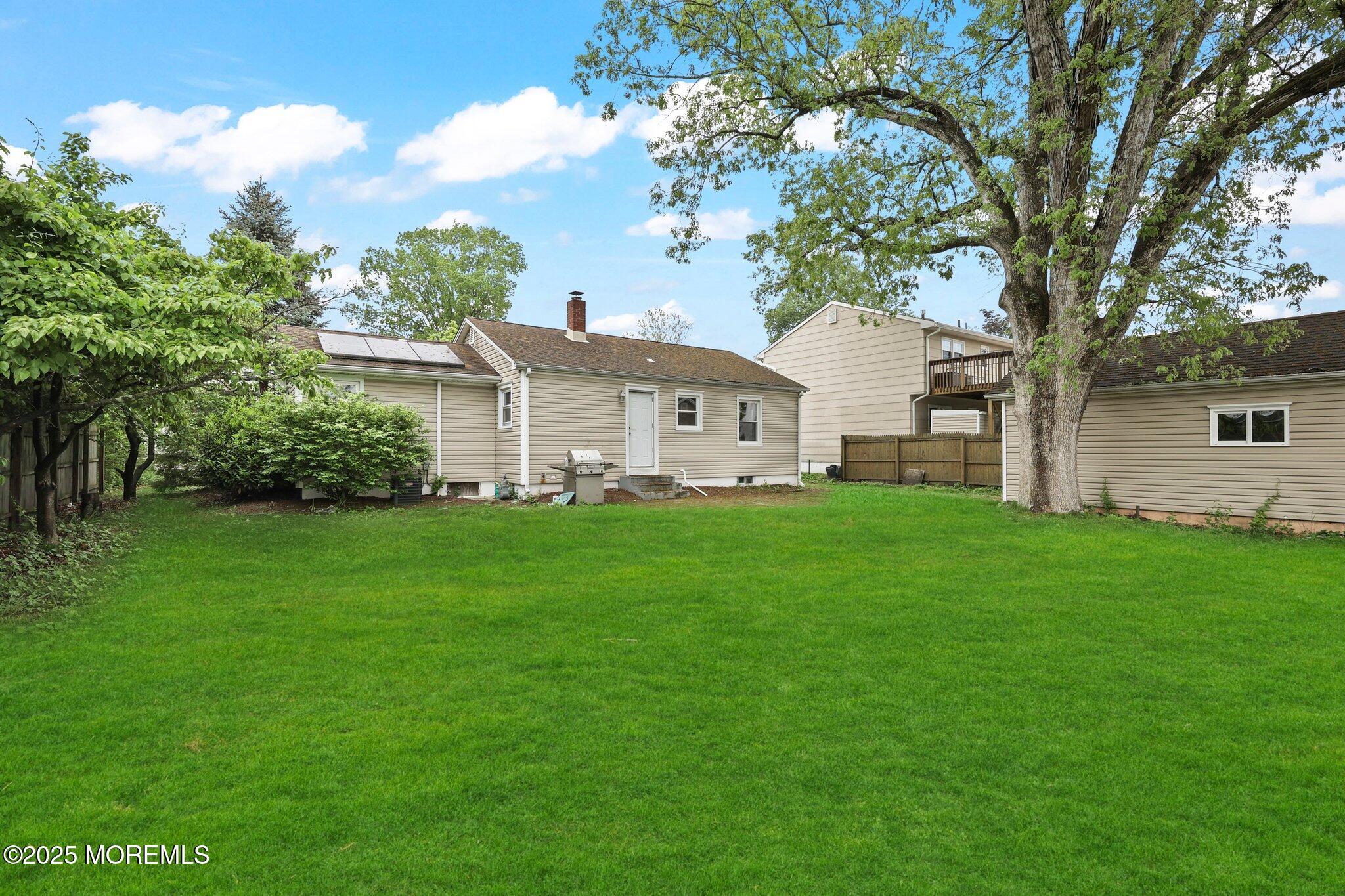 737 Acorn Drive