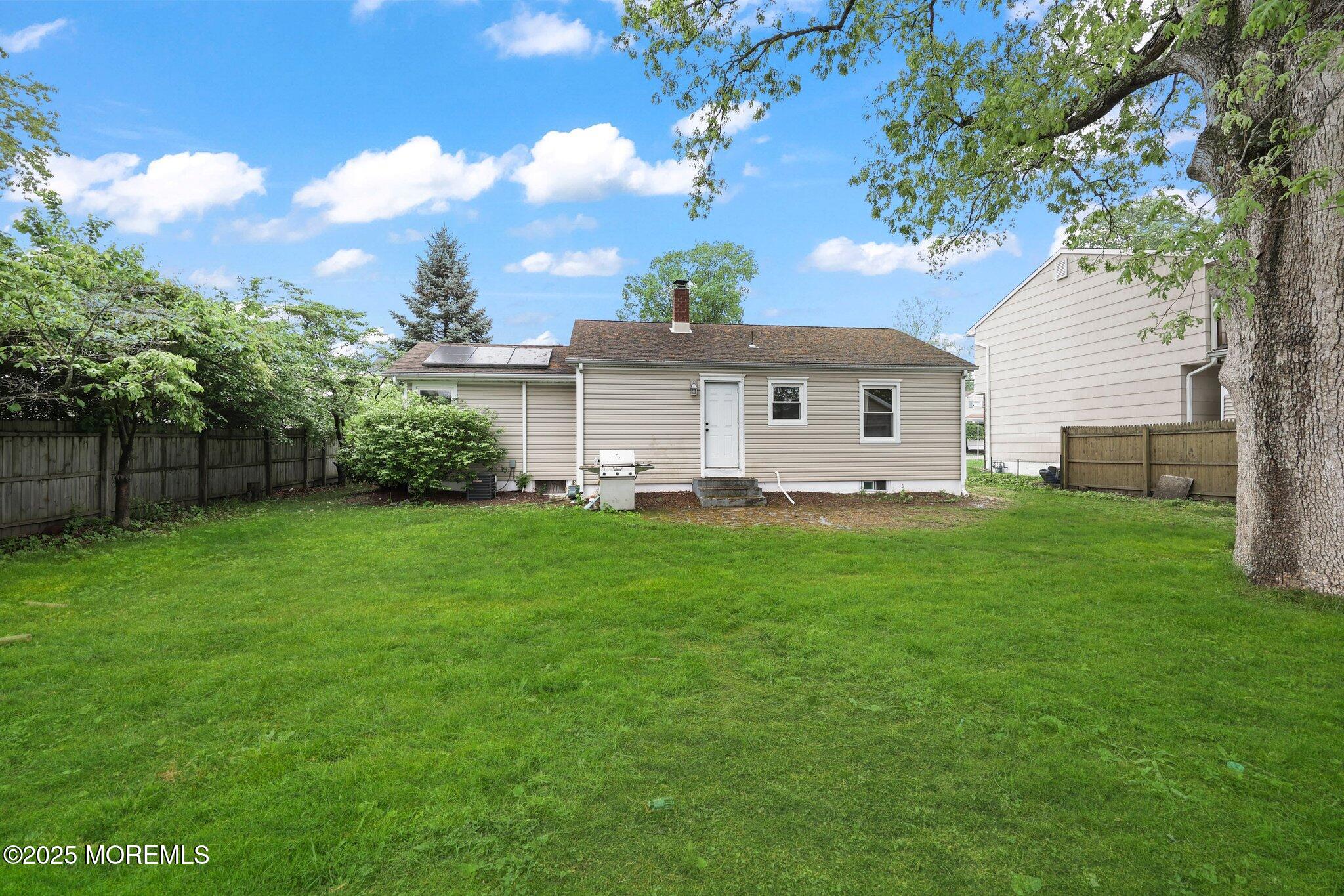 737 Acorn Drive