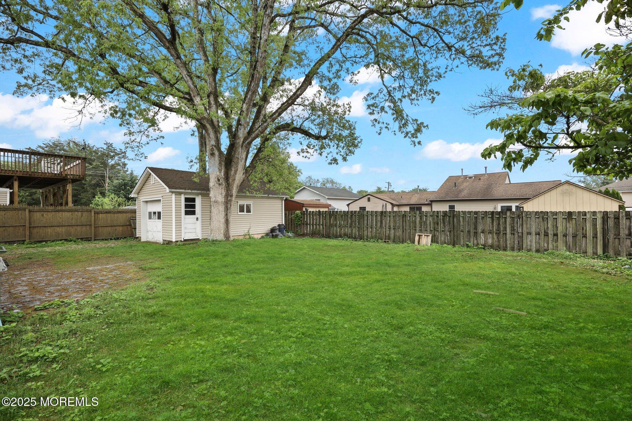 737 Acorn Drive