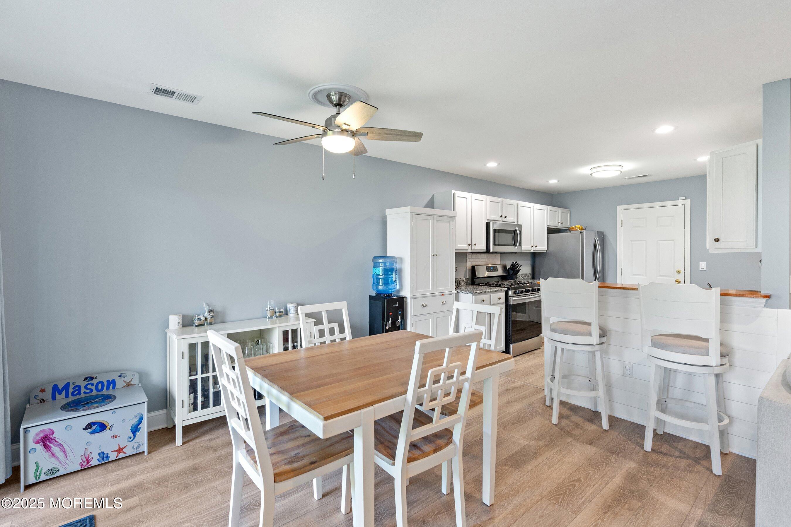 13 Bayview Court