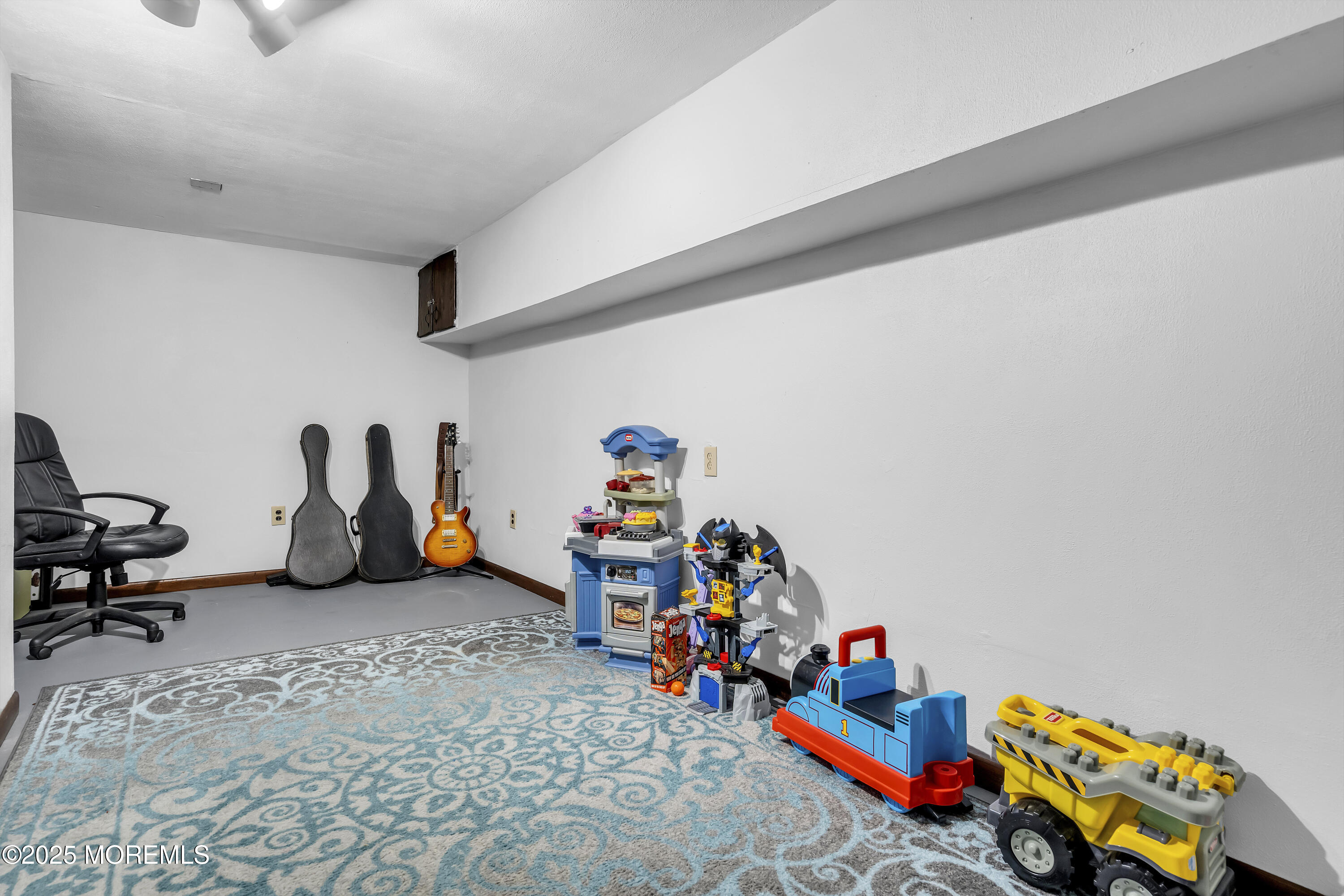 1759 Burrsville Road
