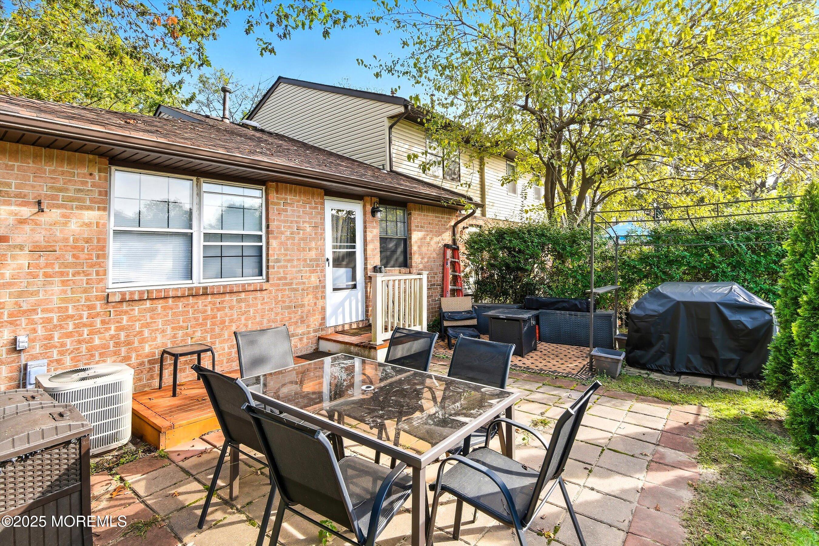 576 Labanna Court