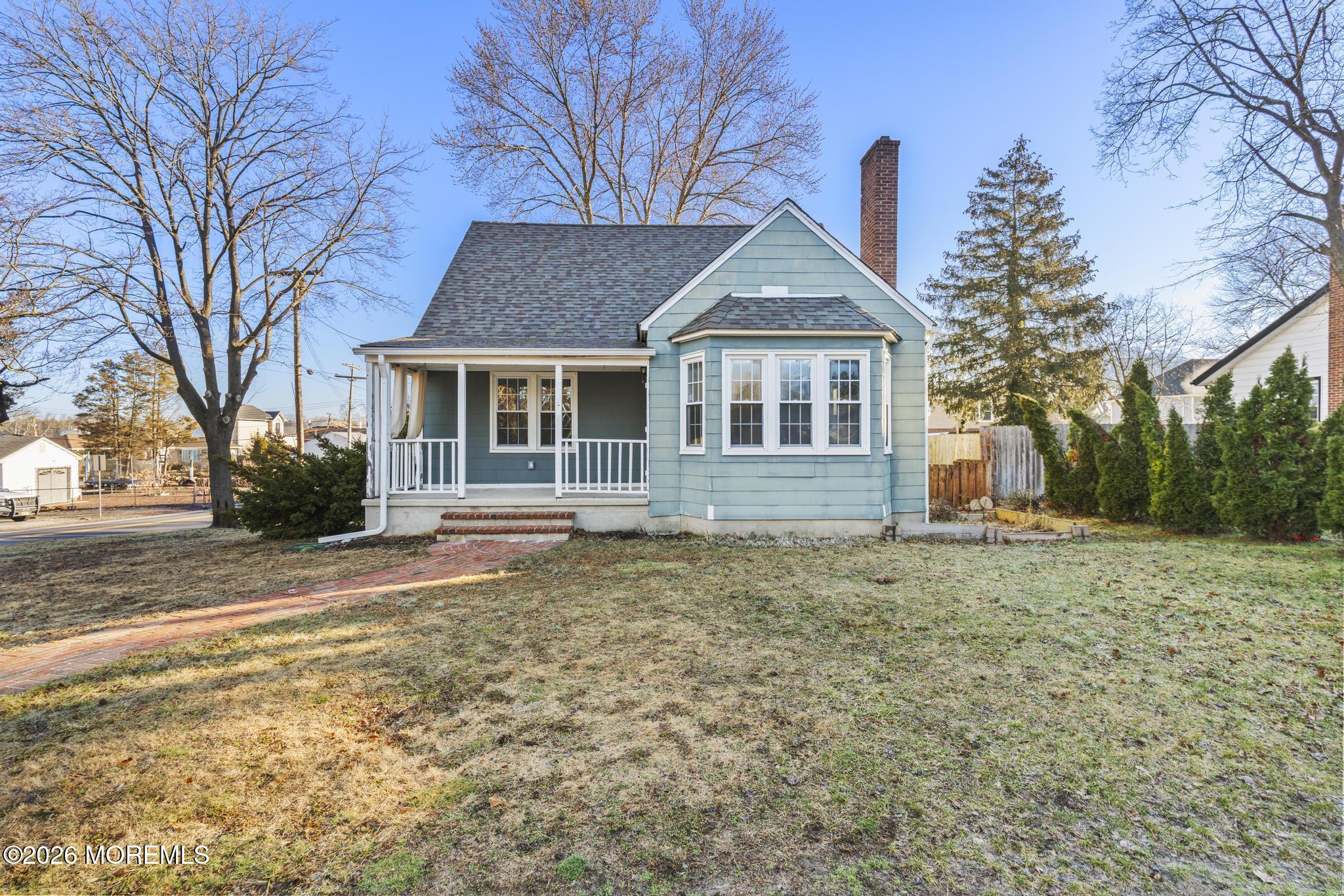 101 Forepeak Avenue