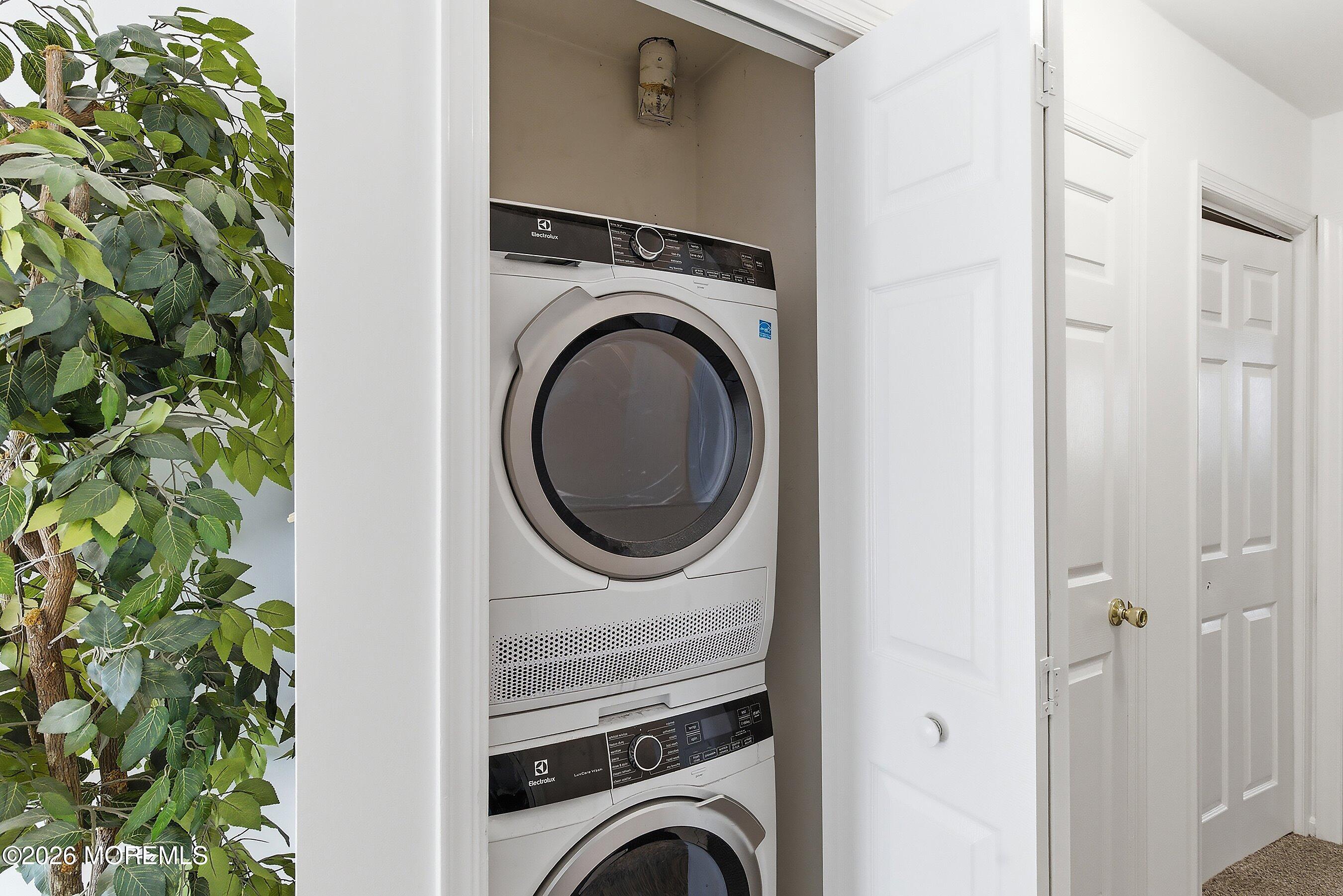 22 Tower Hill Drive 1011