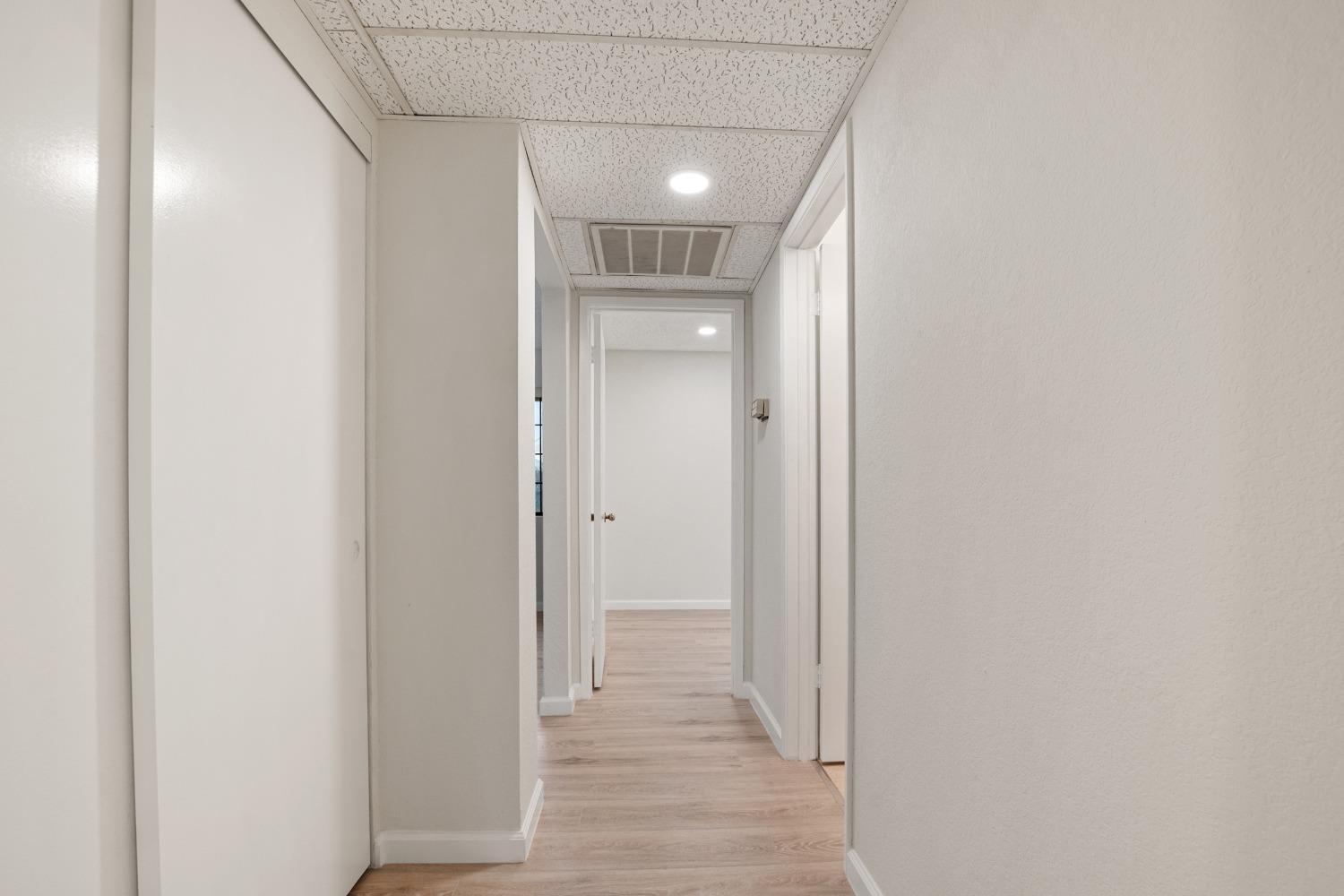 7445 Auburn Oaks Ct #F