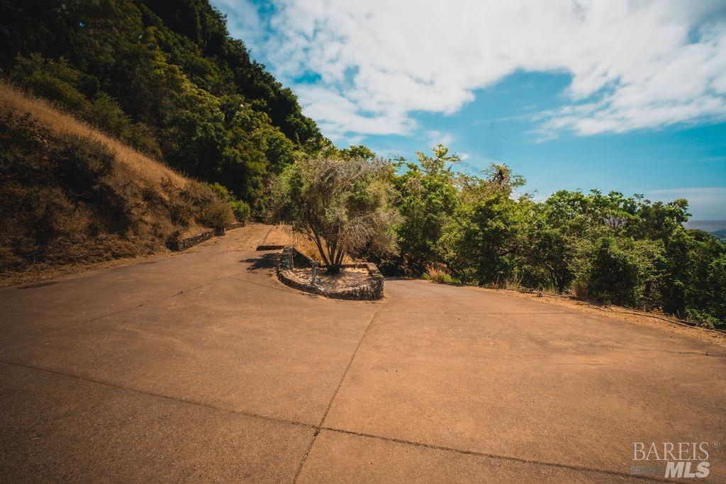 6111 Wild Horse Valley Rd