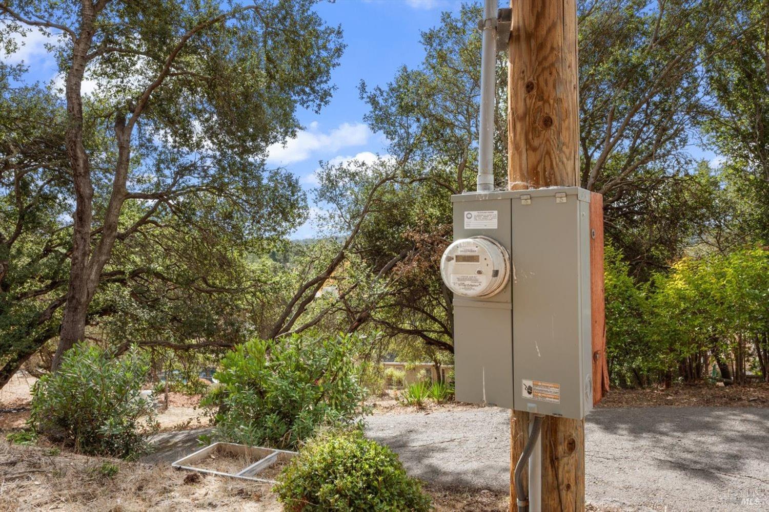 1135 Mount George Avenue