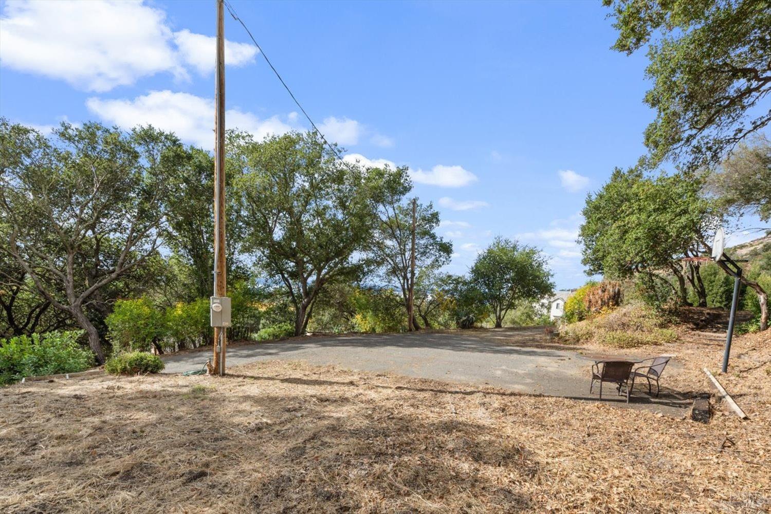 1135 Mount George Avenue