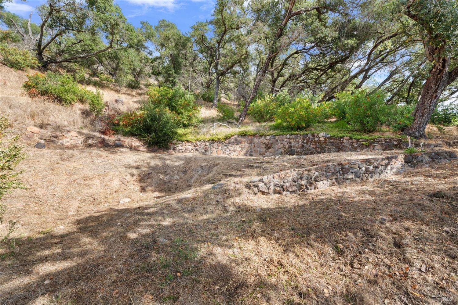 1135 Mount George Avenue