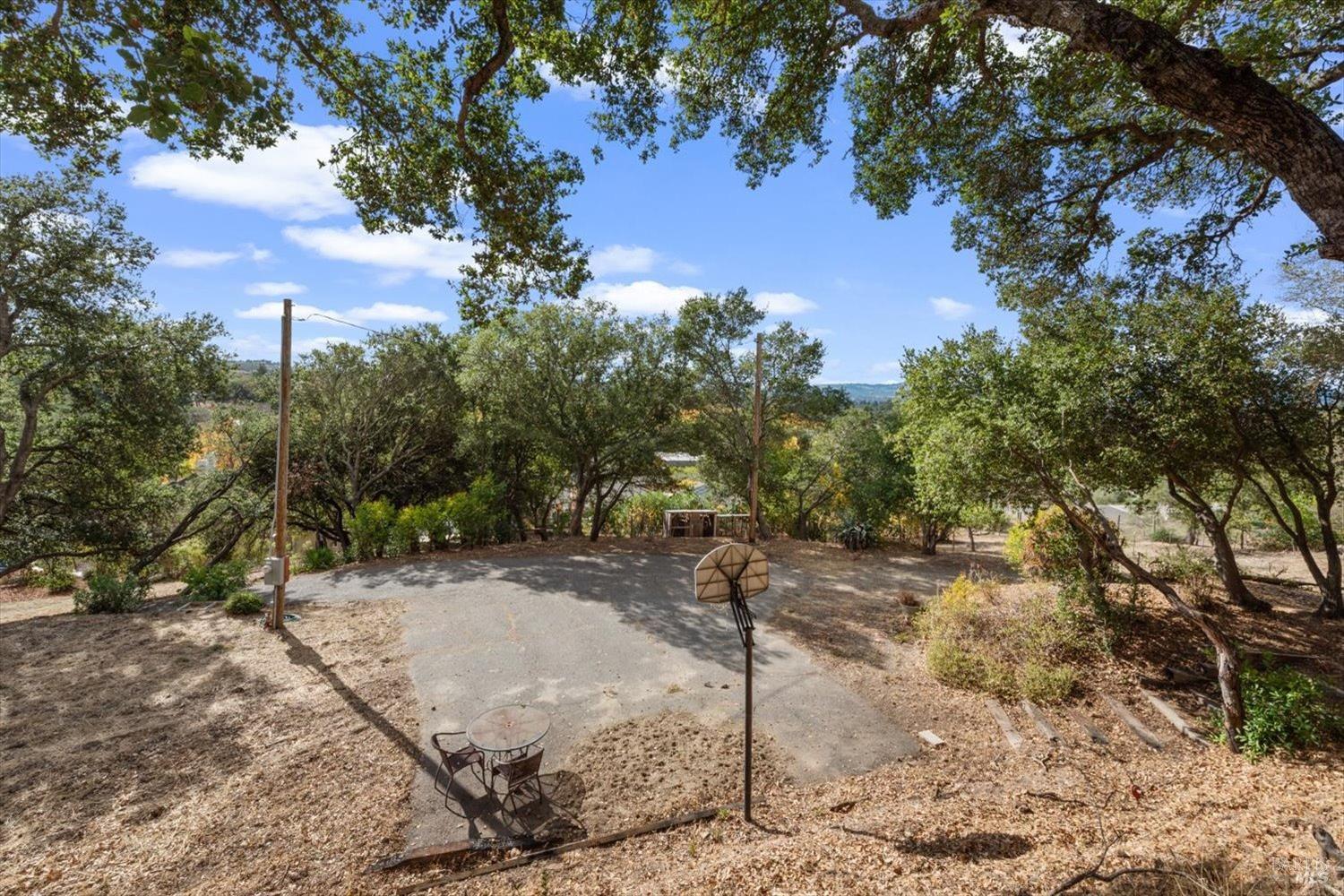 1135 Mount George Avenue