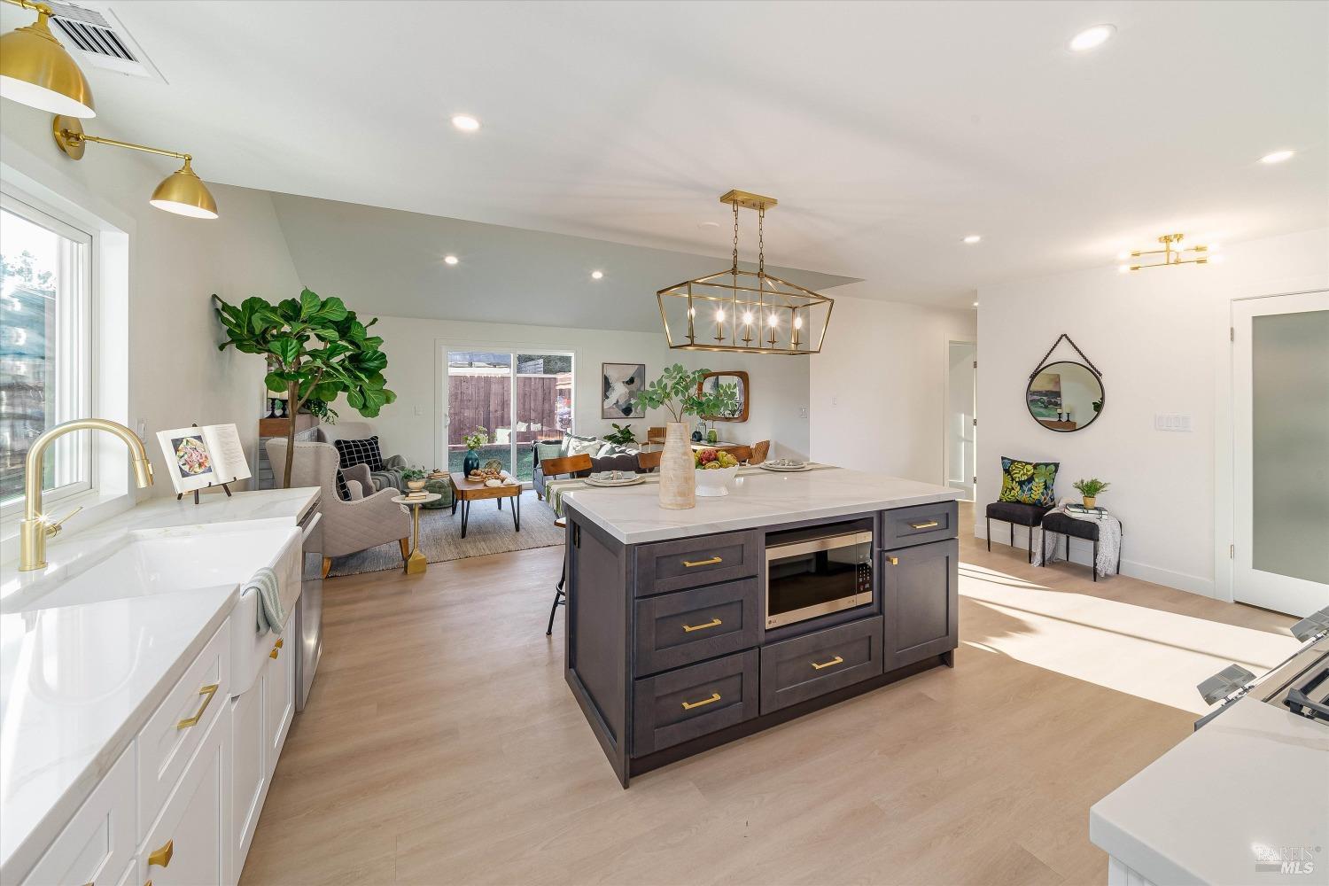 4413 Springwood Drive